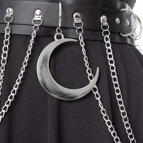 Heartless Moondusk Belt – Black Gothic Faux Leather Moon Chain Belt