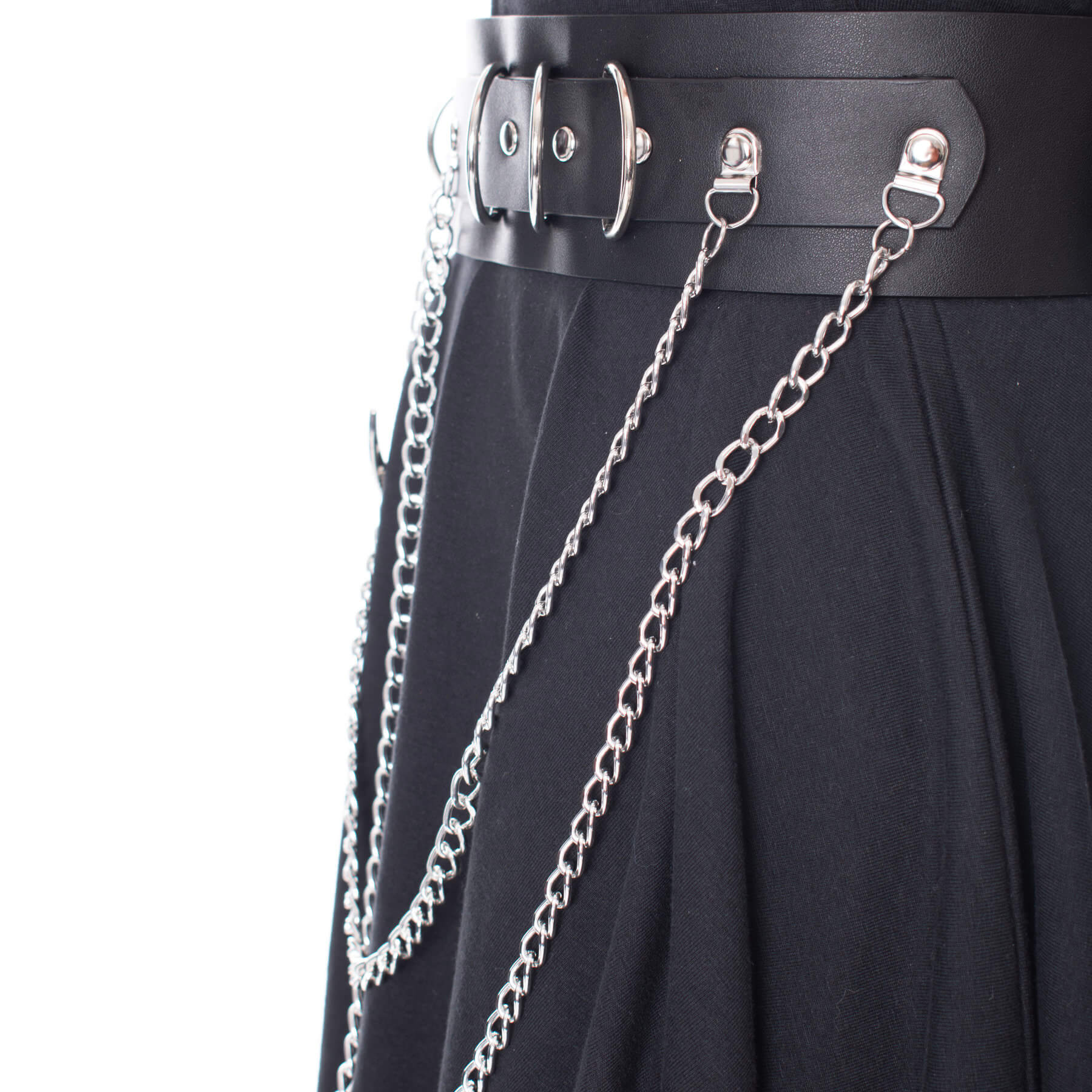 Heartless Moondusk Belt – Black Gothic Faux Leather Moon Chain Belt