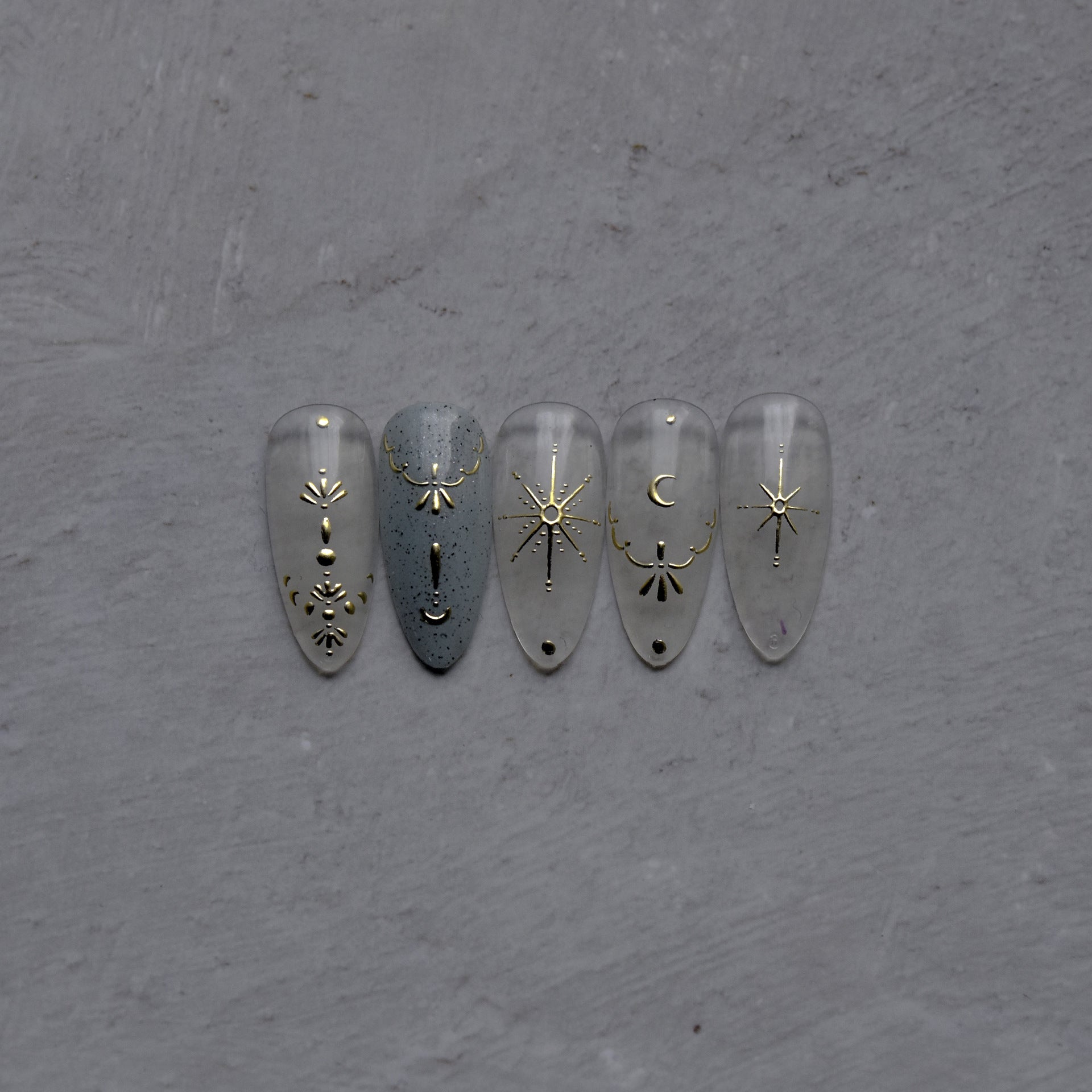 LuLuFun Studio Moon and Star Nail Deco Stickers - Gold & Silver Art