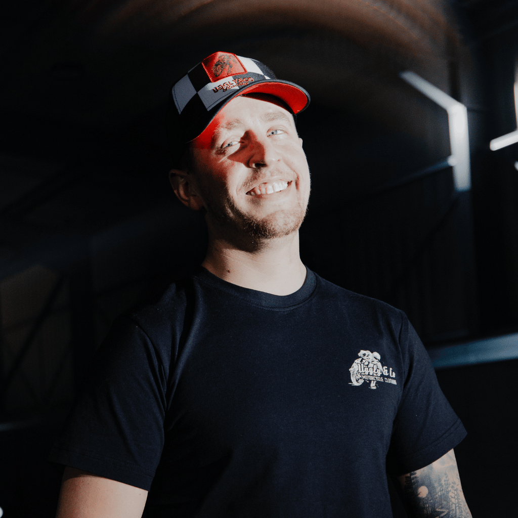 Uggly & Co Chequered Flat Track Trucker Hat – Racing Mesh Cap