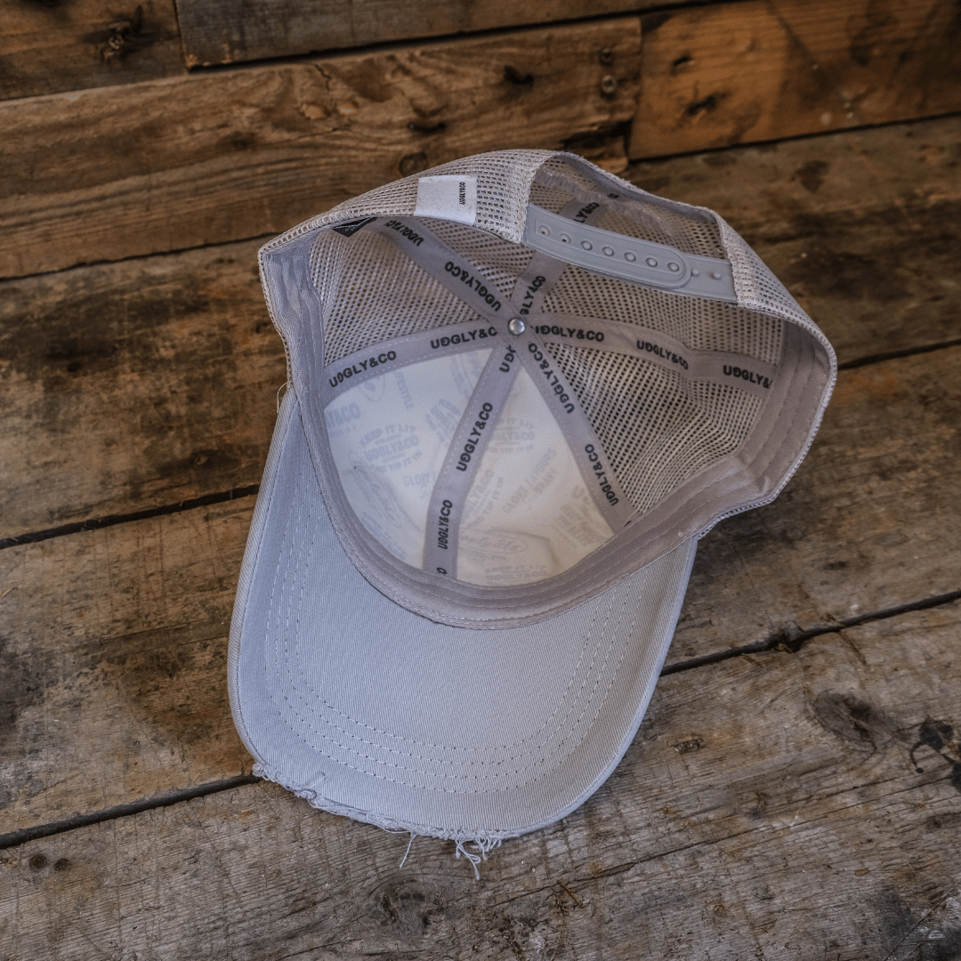 Uggly & Co Silver & Grey Diamond Trucker Hat – Vintage Motorsport Cap