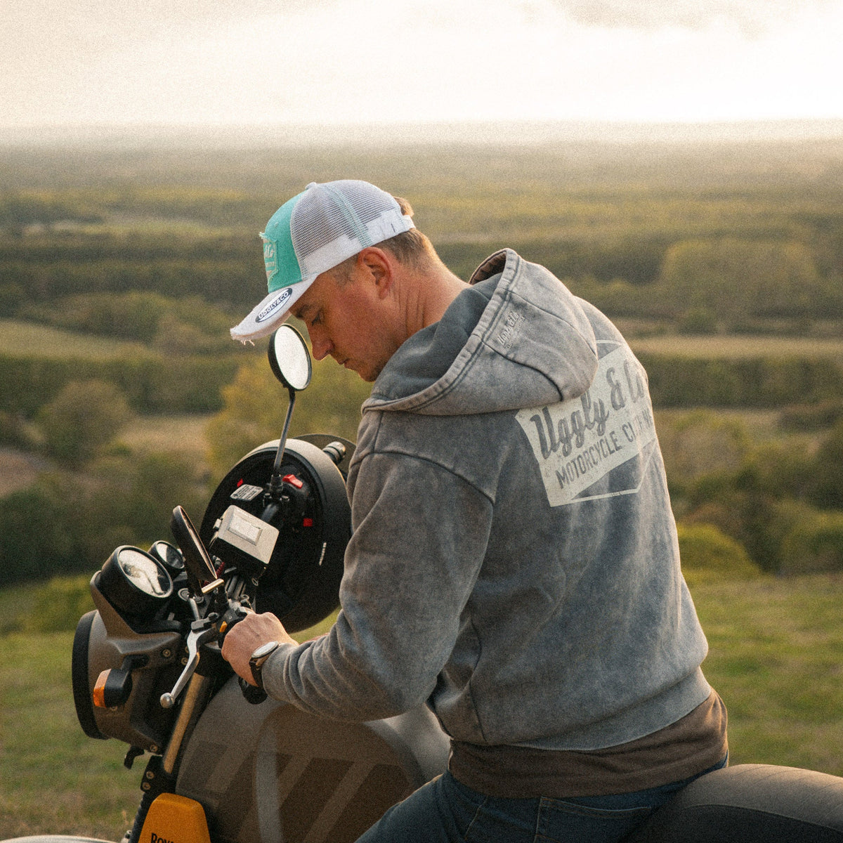 Uggly & Co Turquoise & White Diamond Trucker Hat – Vintage Distressed Cap