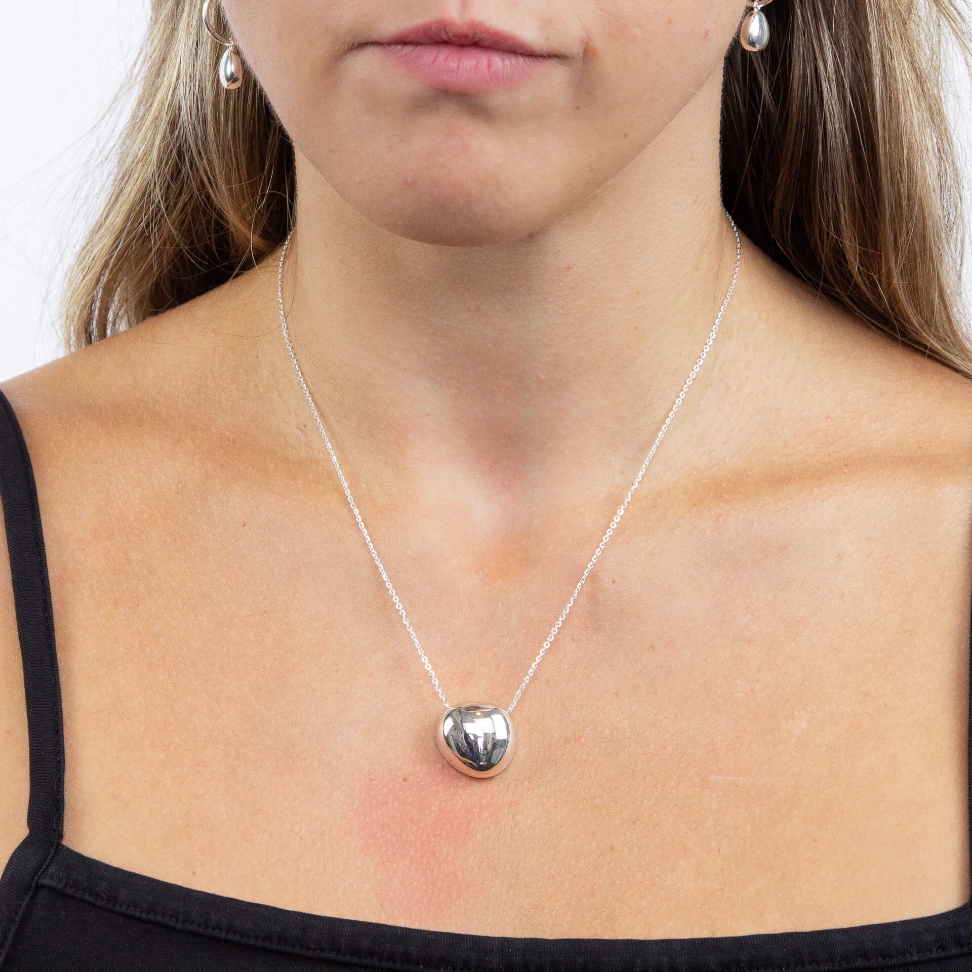 Gecko Jewellery Organic Pebble Necklace – Polished Silver Pendant