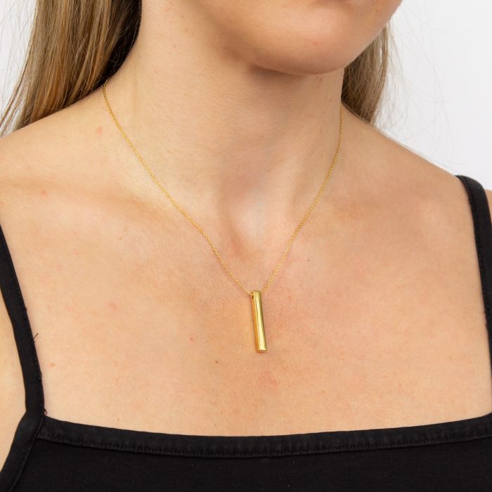Gecko Jewellery Sterling Silver Engravable Vertical Bar Necklace