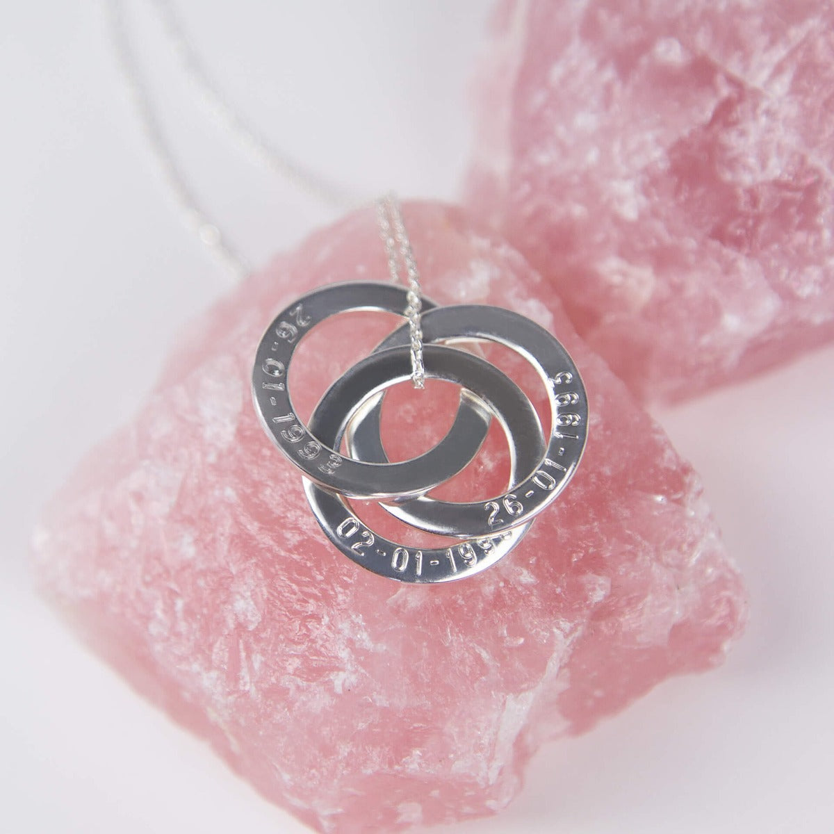 Gecko Jewellery – Triple Interlinked Circles Necklace in Sterling Silver