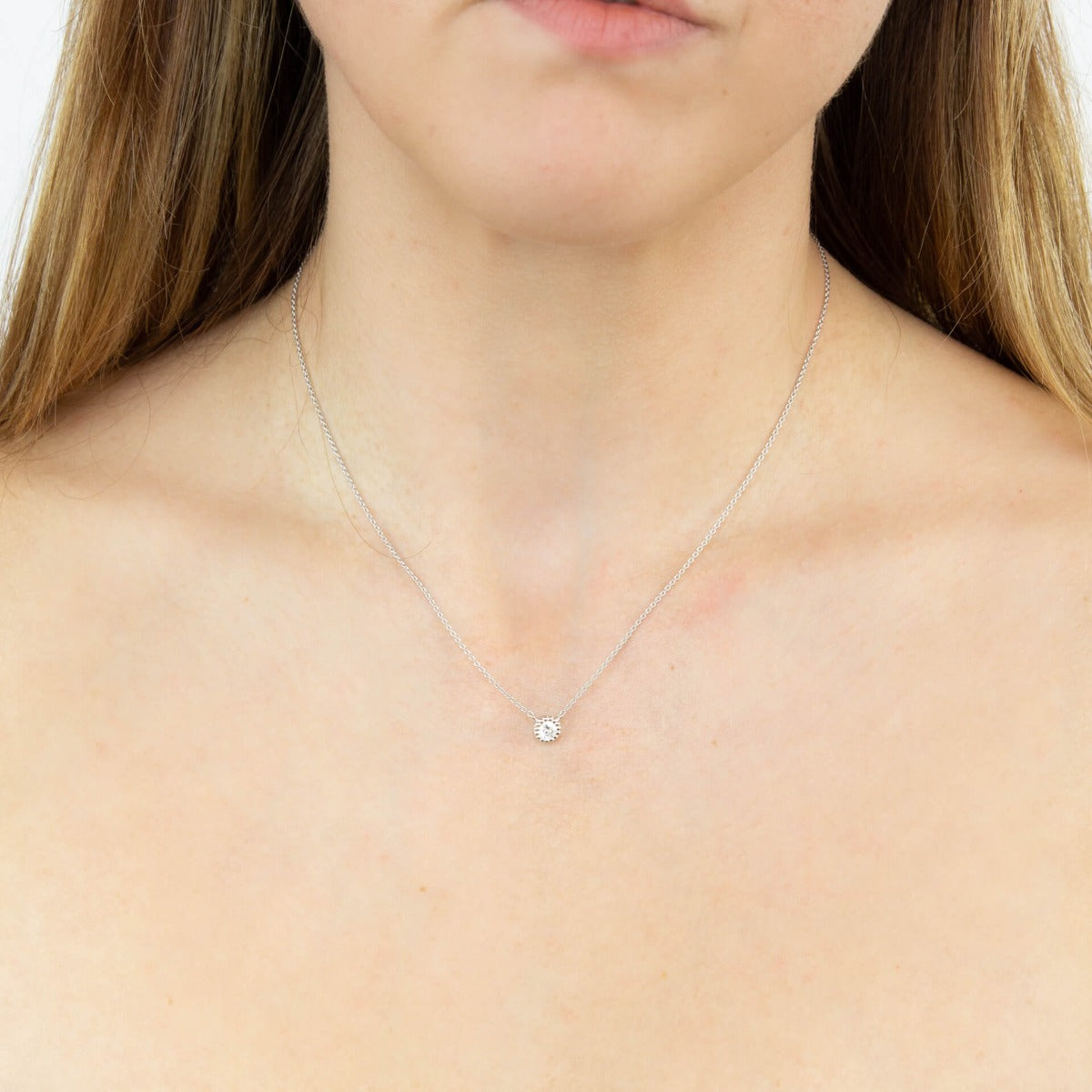 Gecko Jewellery Millegrain Edge Cubic Zirconia Necklace in Silver