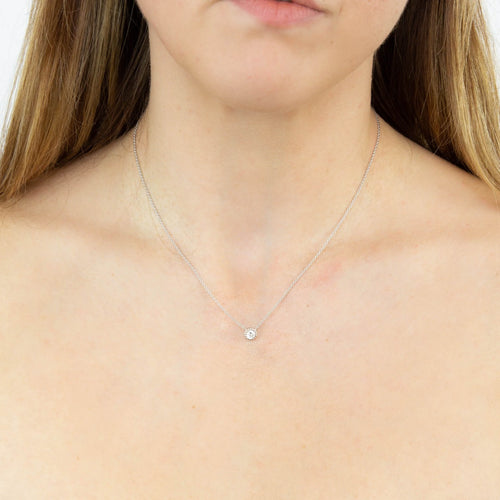 Gecko Jewellery Millegrain Edge Cubic Zirconia Necklace in Silver
