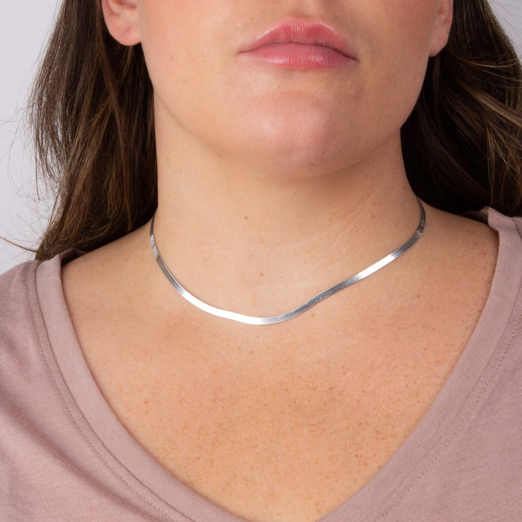 Gecko Jewellery Sterling Silver Flat Herringbone Chain Necklace – 40-46cm