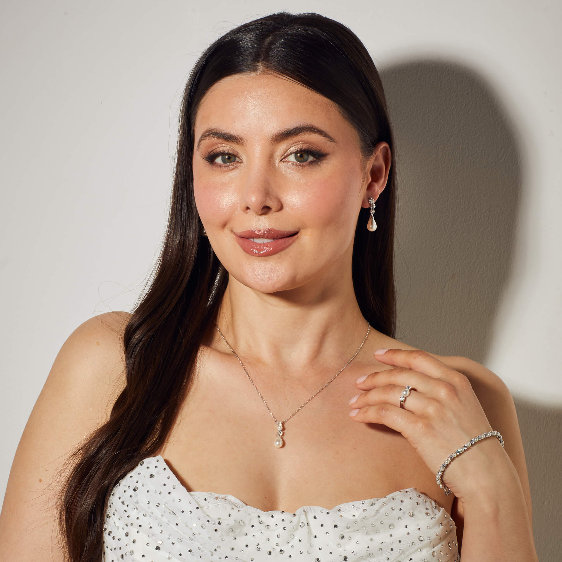 Diamonfire Zirconia and Shell Pearl Drop Earrings in Sterling Silver