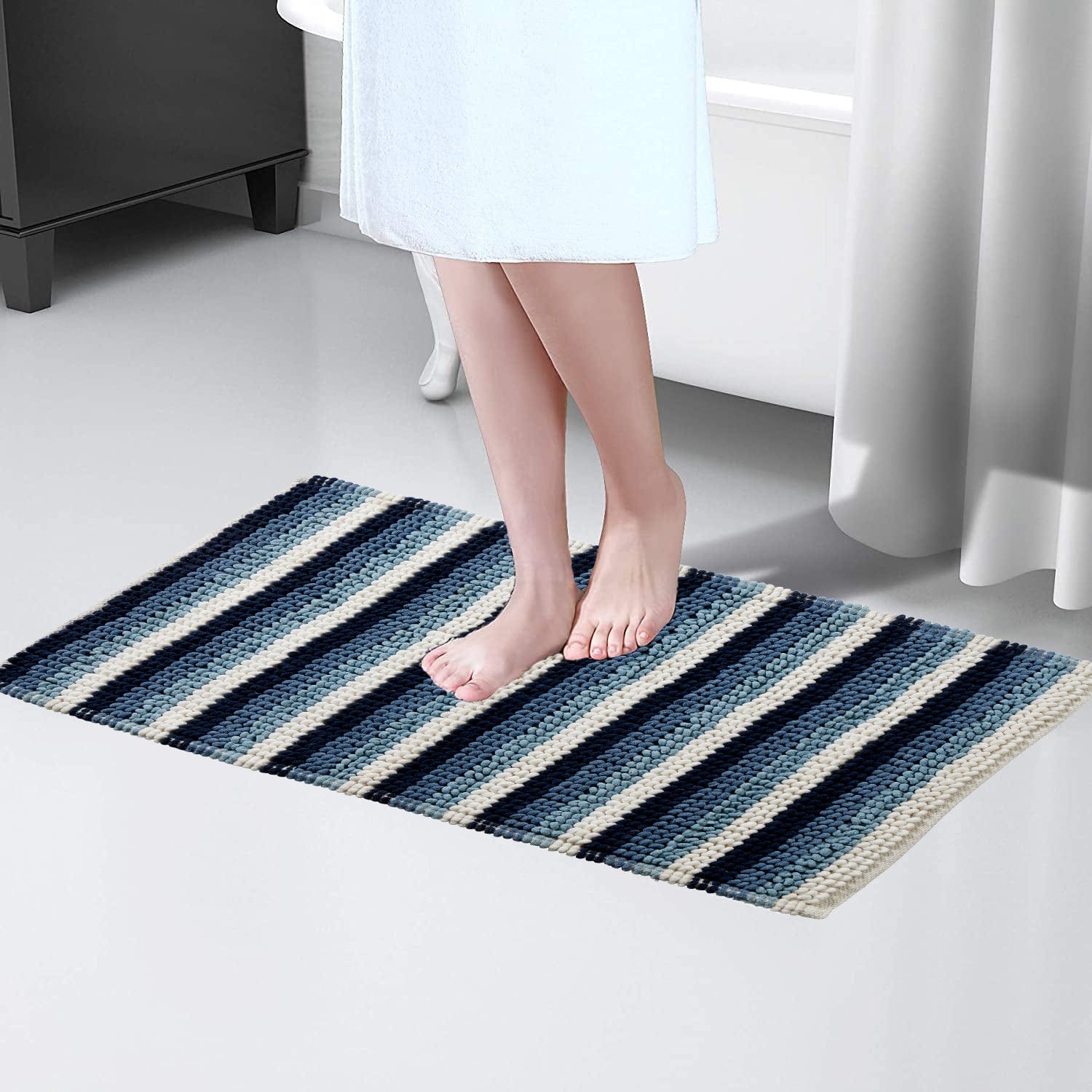 OLIVIA ROCCO Padstow Stripe Bathmat – Non-Slip Absorbent Rug, 50 x 80 cm