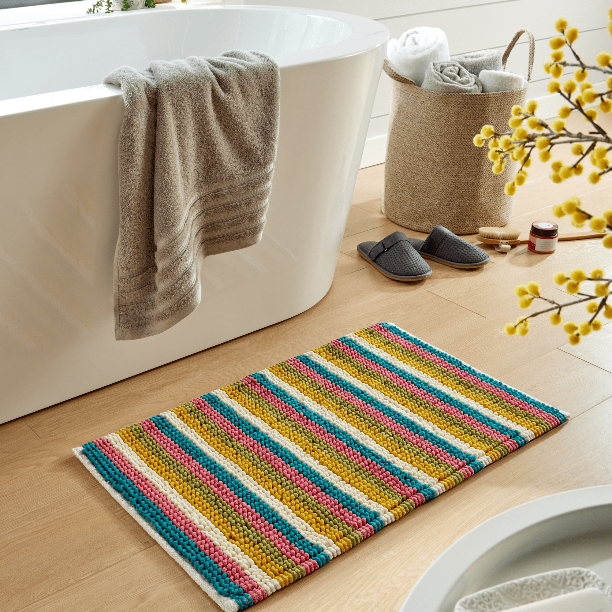 OLIVIA ROCCO Padstow Stripe Bathmat – Non-Slip Absorbent Rug, 50 x 80 cm