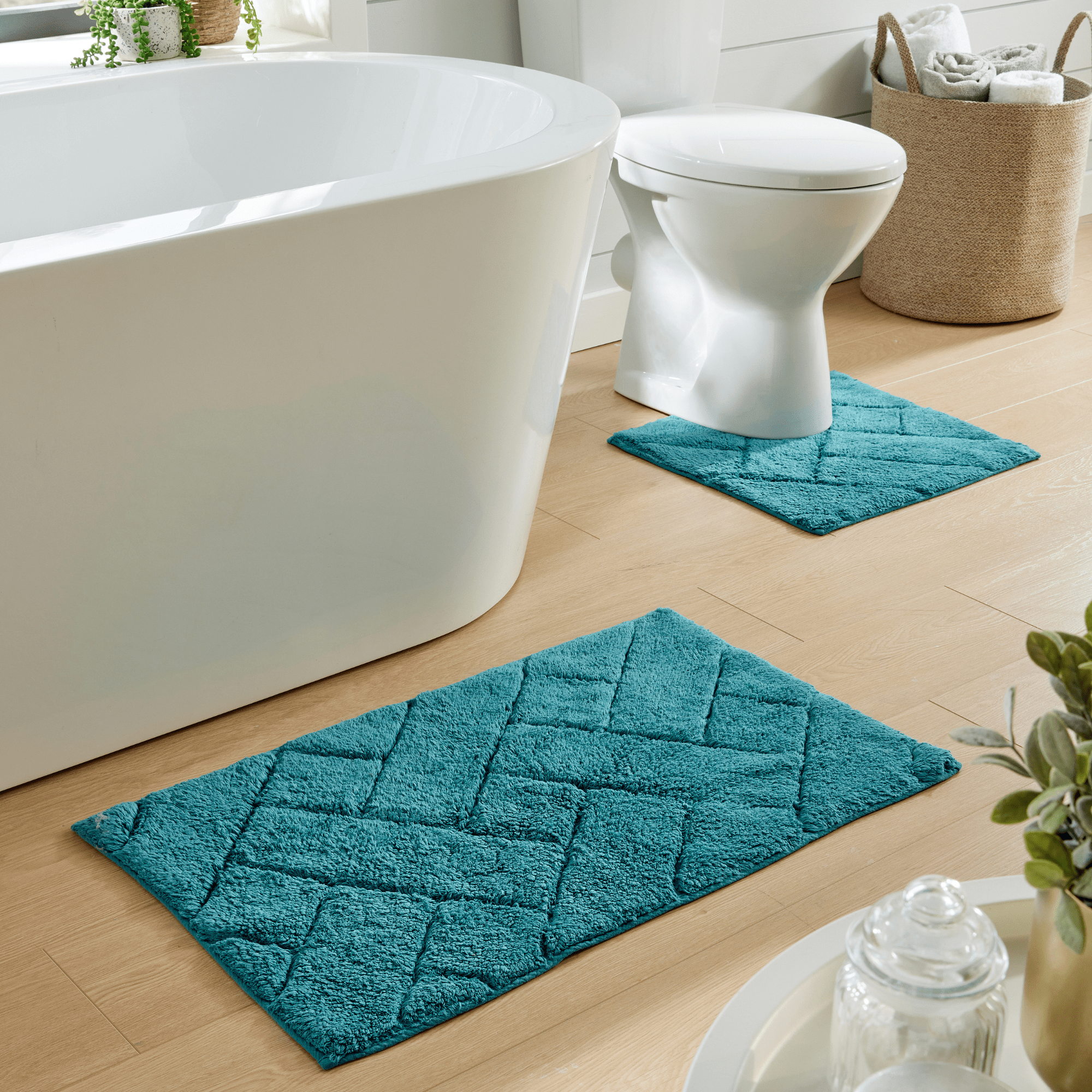 OLIVIA ROCCO Bali Bath Mat and Pedestal Set – 100% Cotton Absorbent Mats