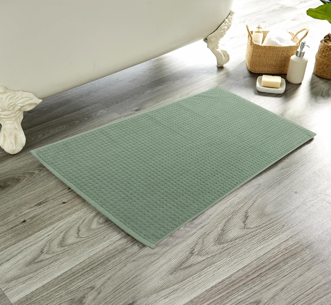 OLIVIA ROCCO Luxe Cotton Bath Mat – Handmade Absorbent Bathroom Rug