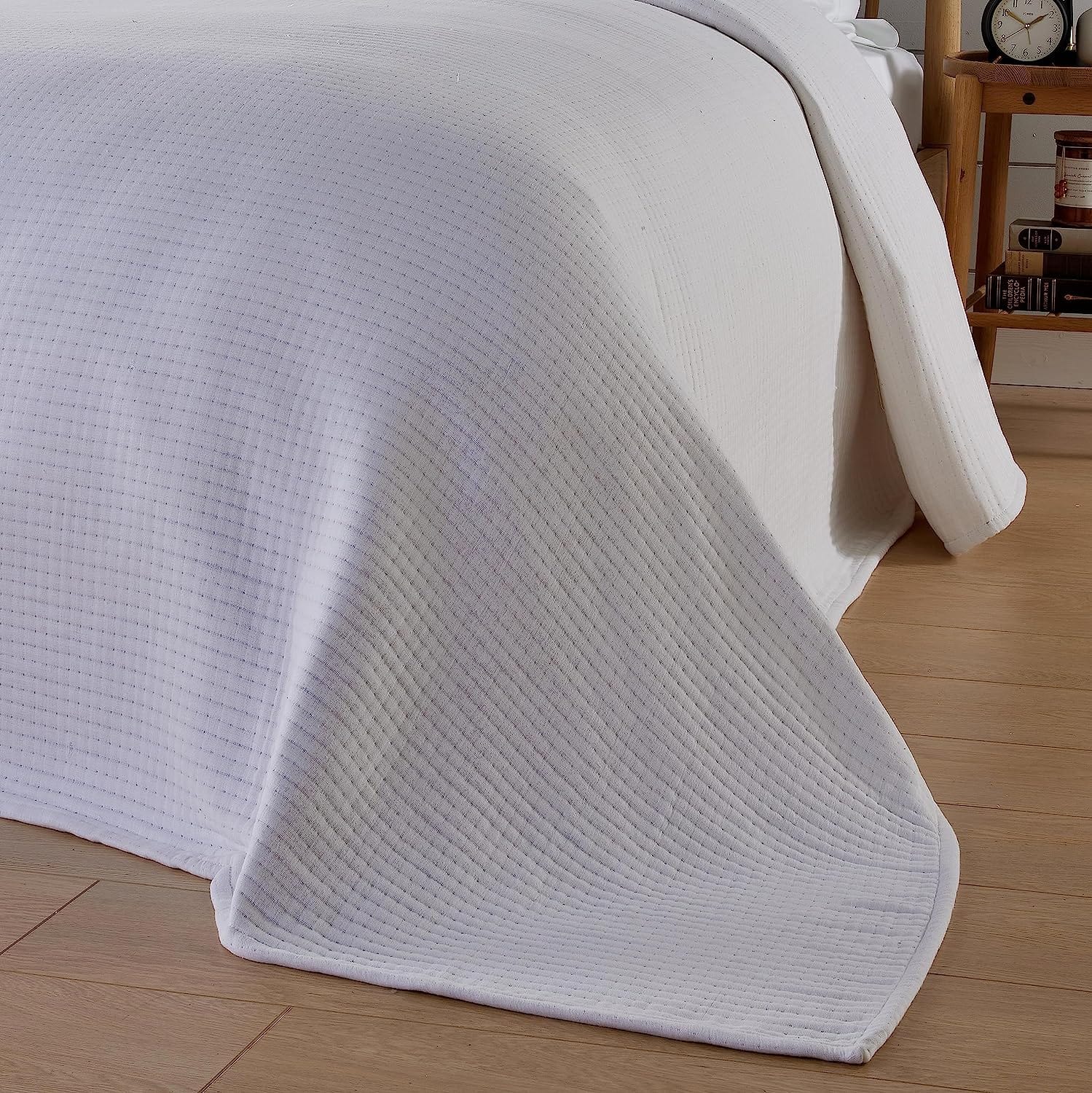 OLIVIA ROCCO Quilted Bedspread – 100% Sustainable Cotton Hotel Bedding