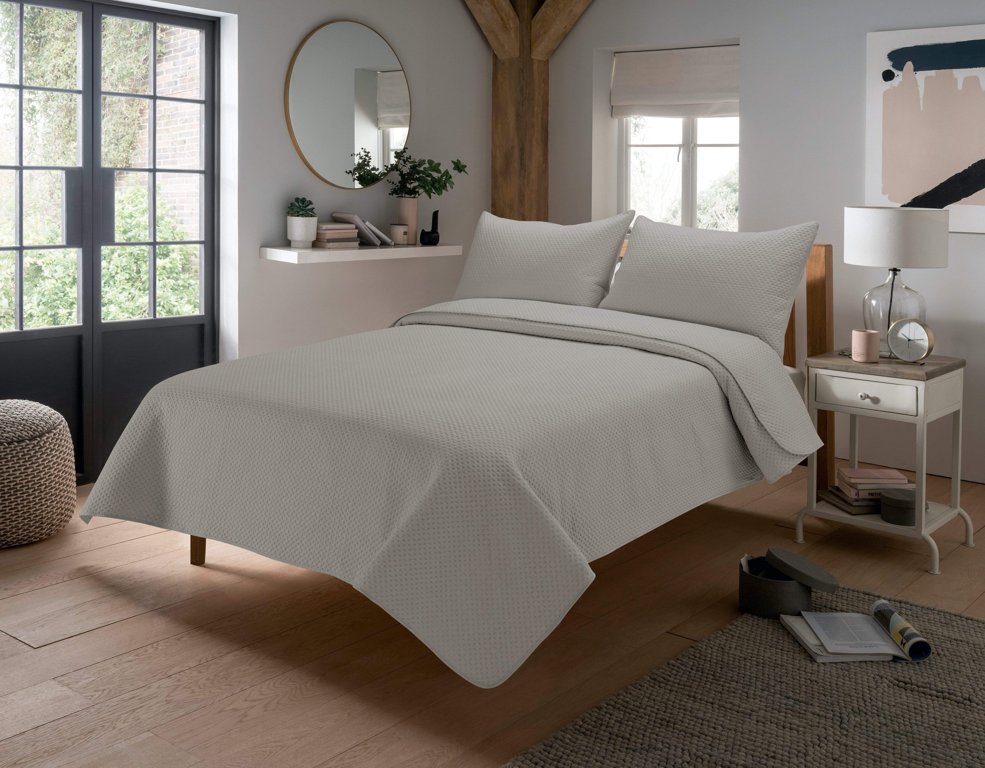 OLIVIA ROCCO Capri Luxury Embossed Bedspread Set with Quilted Throw