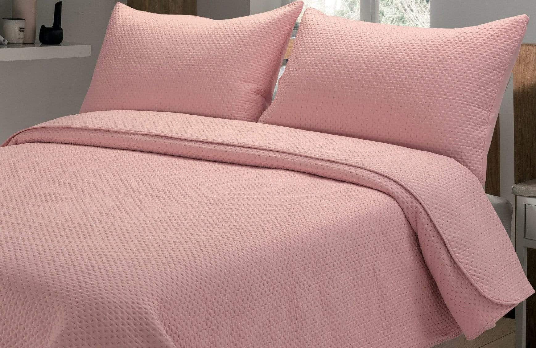 OLIVIA ROCCO Capri Luxury Embossed Bedspread Set with Quilted Throw
