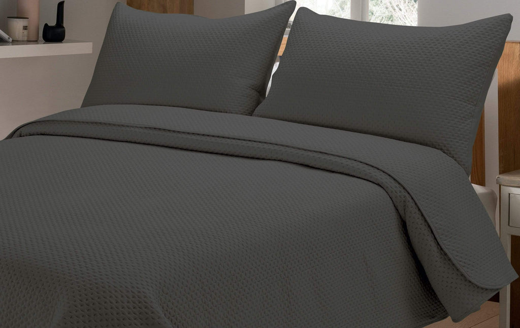 OLIVIA ROCCO Capri Luxury Embossed Bedspread Set with Quilted Throw