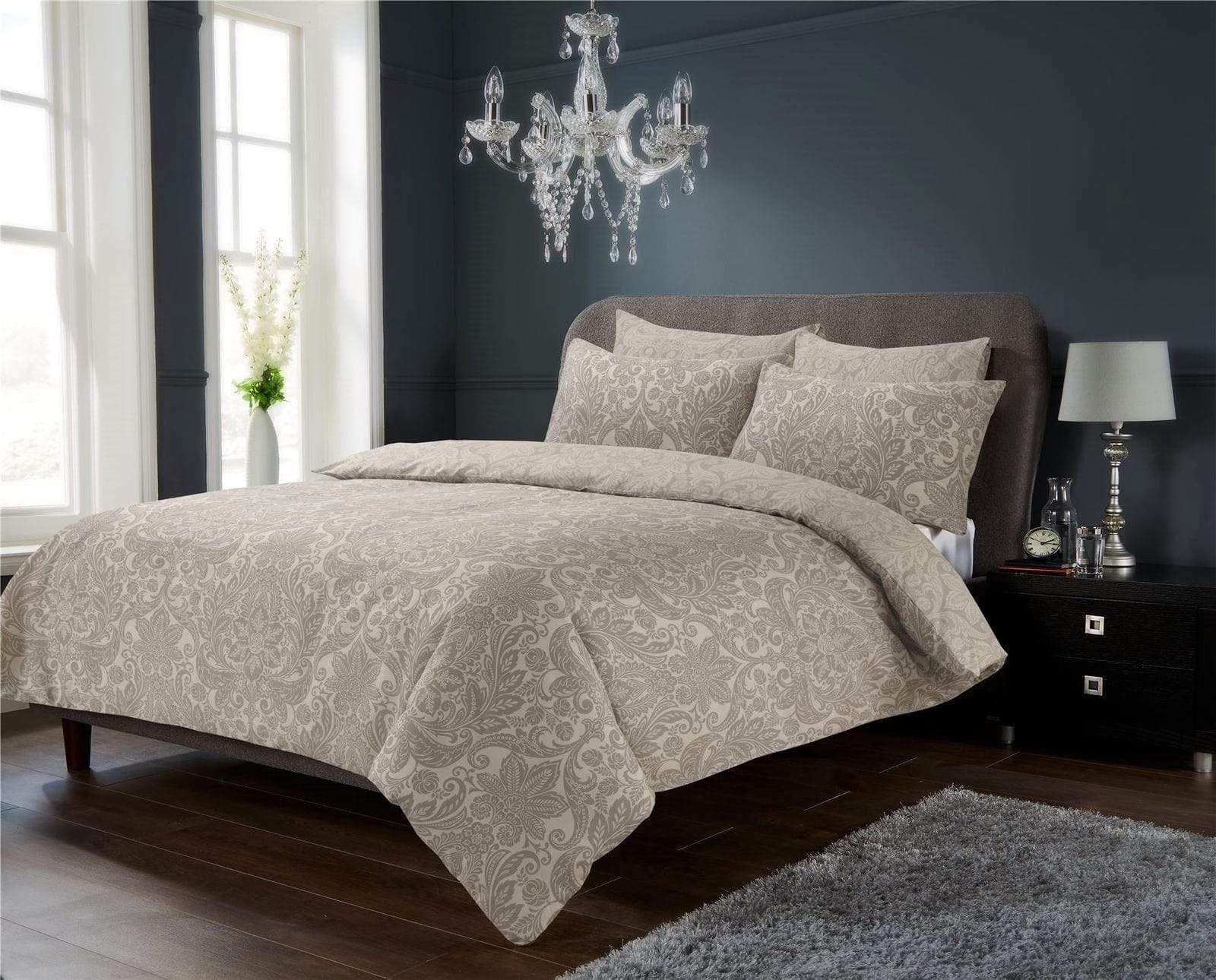 OLIVIA ROCCO Cotton Rich Duvet Set – Luxury Easycare Polycotton Bedding