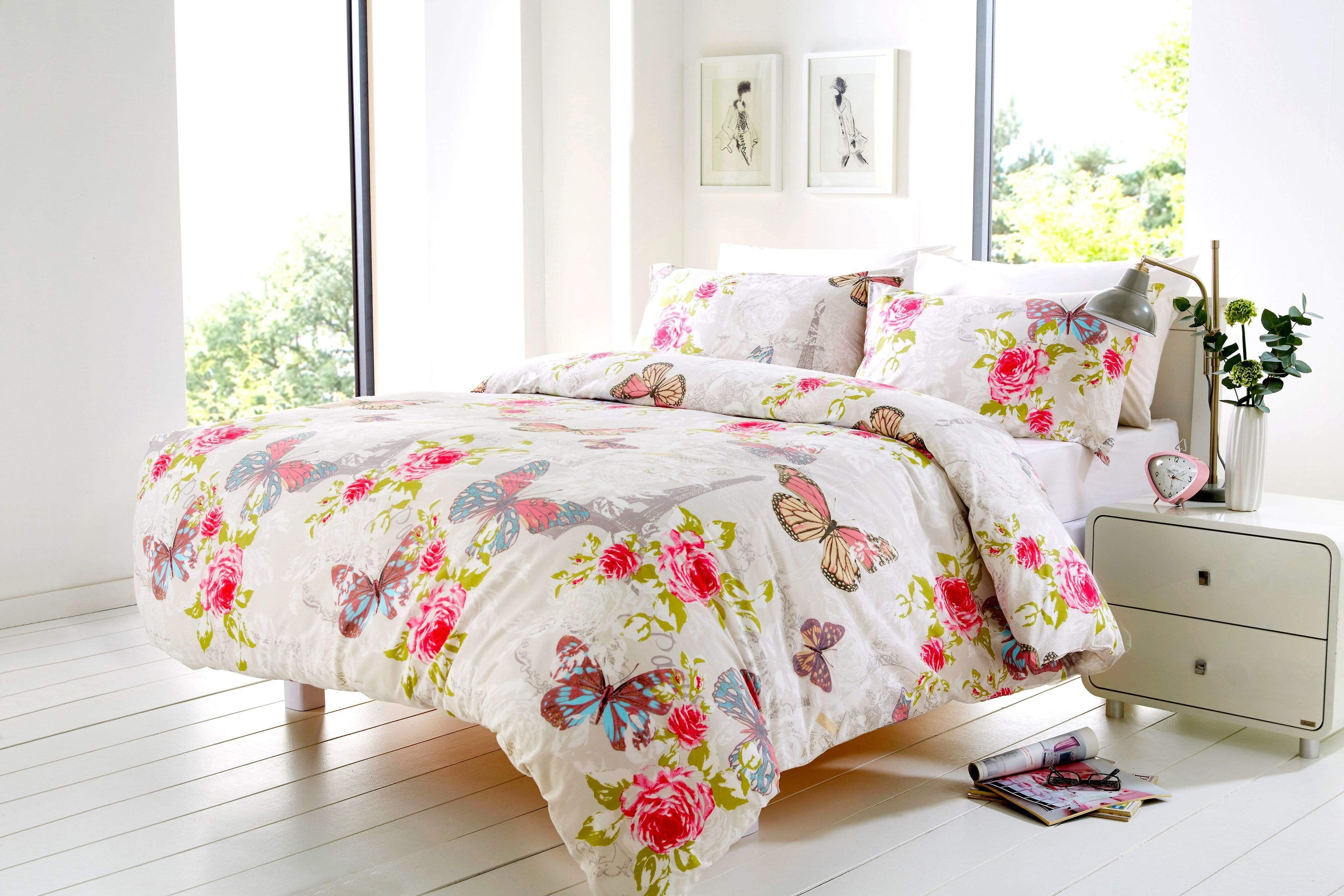 OLIVIA ROCCO Butterfly Paris Duvet Set – Cotton-Rich Easy Care Bedding