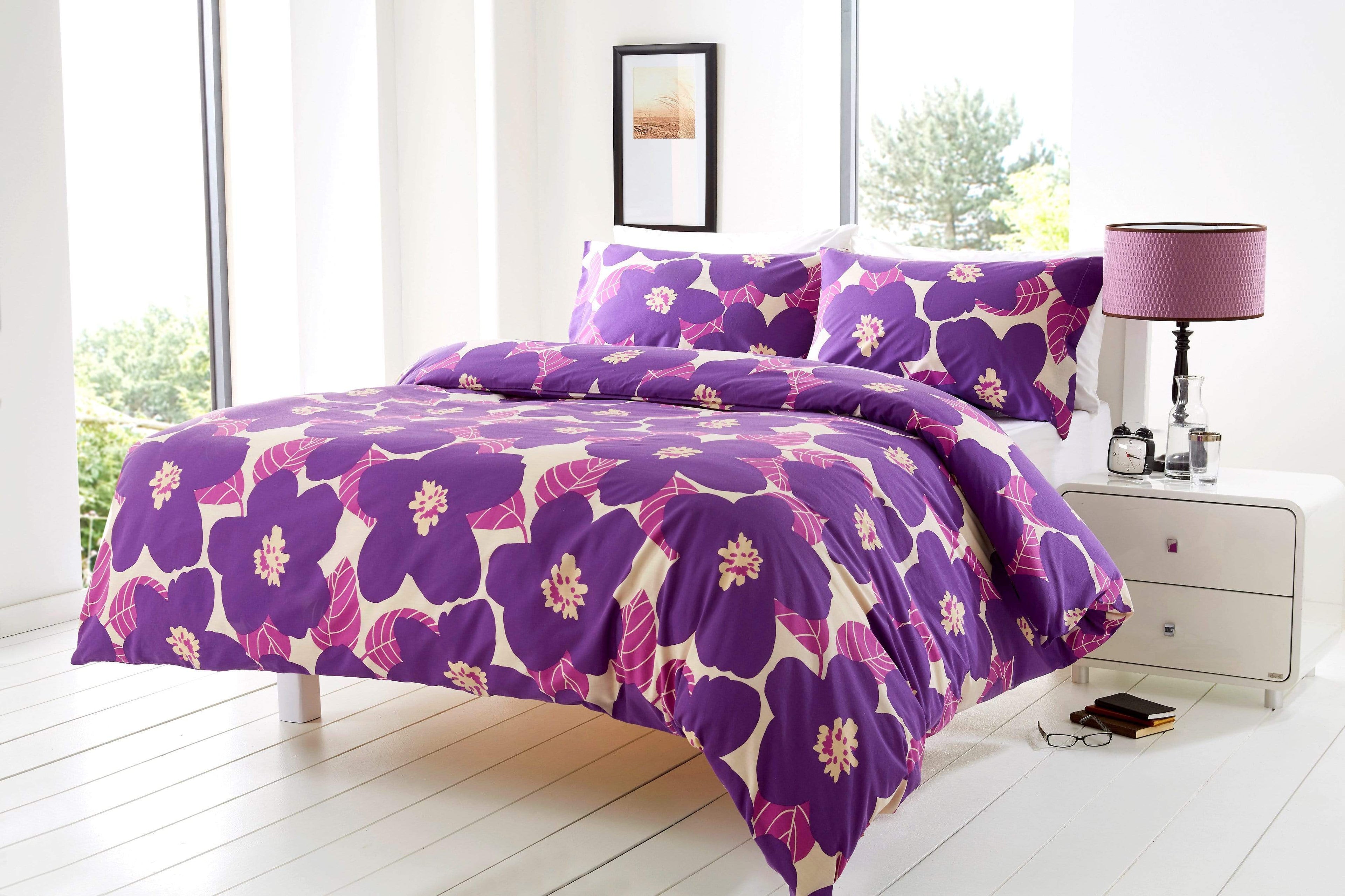 OLIVIA ROCCO Bloomsbury Floral Poppy King Size Cotton Rich Duvet Set
