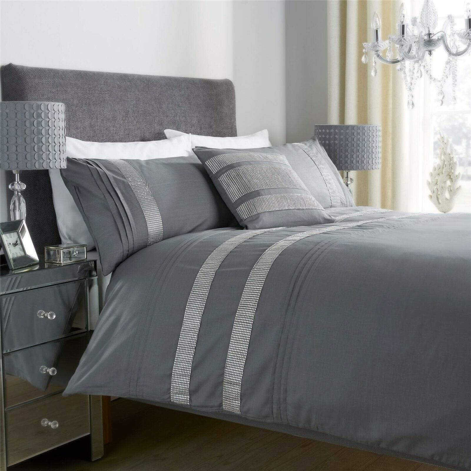 OLIVIA ROCCO Diamante Glitz Duvet Set – Cotton Rich Crystal Bedding