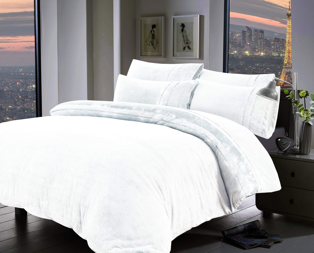 OLIVIA ROCCO Teddy Fleece Duvet Set – Diamante Faux Fur Bedding