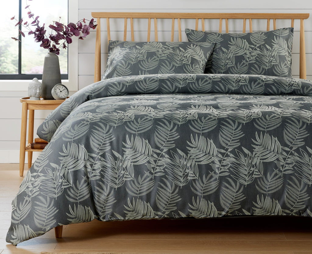 OLIVIA ROCCO Leaf Jacquard Reversible Duvet Cover Set | Cotton Blend