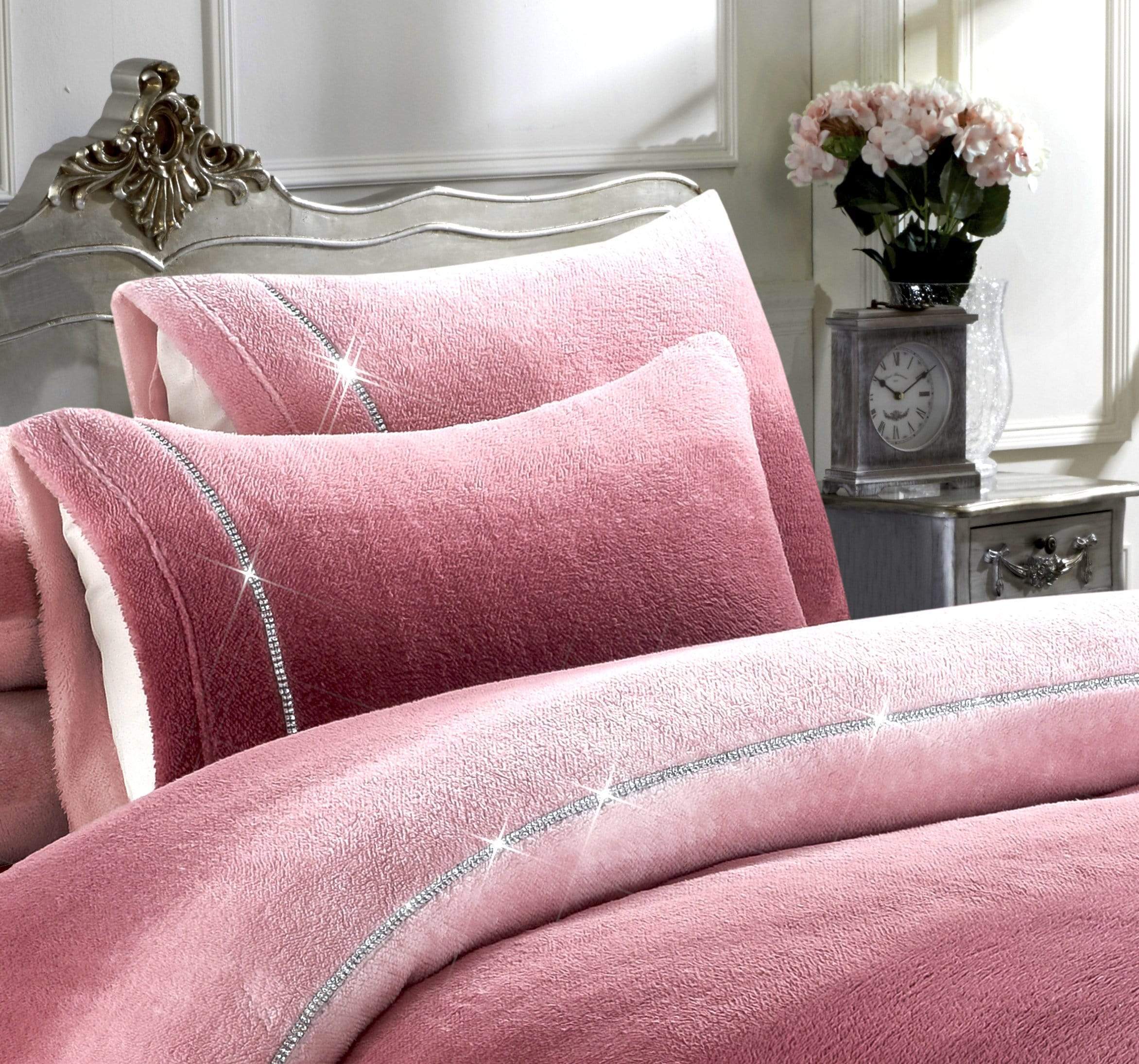 OLIVIA ROCCO Ombre Teddy Fleece Duvet Set – Luxury Diamante Bedding