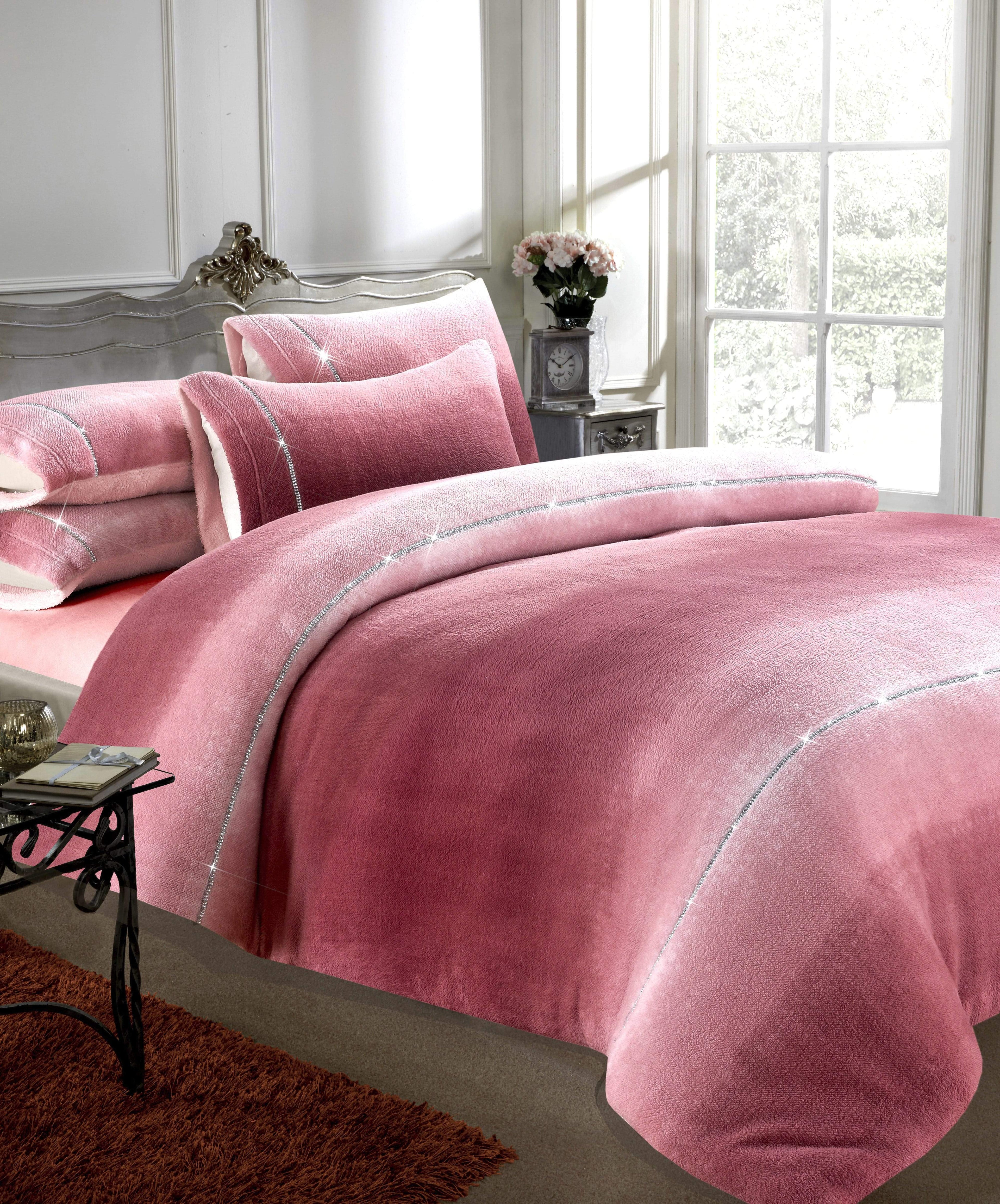 OLIVIA ROCCO Ombre Teddy Fleece Duvet Set – Luxury Diamante Bedding