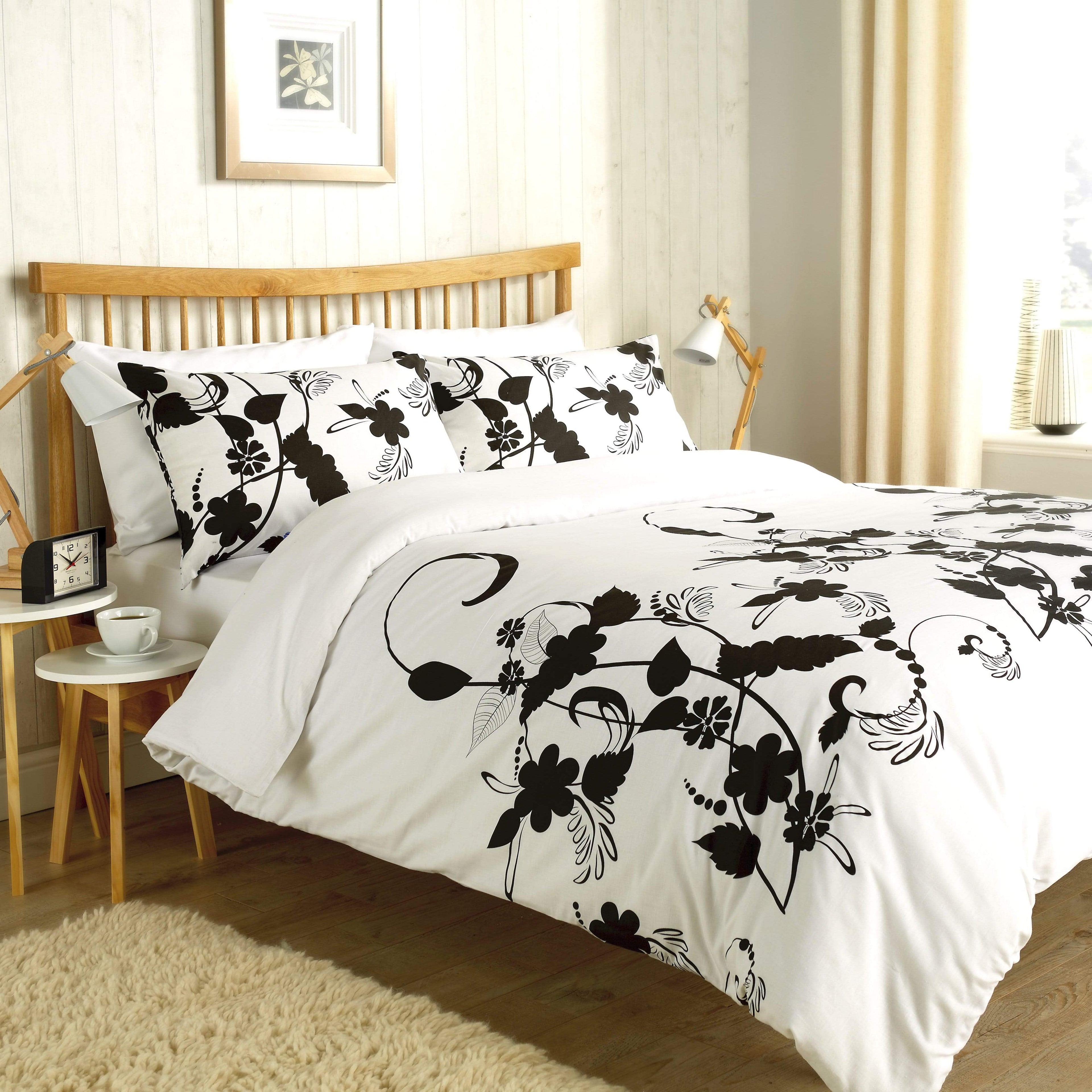 OLIVIA ROCCO Floral Trail Duvet Set | Cotton Rich Botanical Bedding