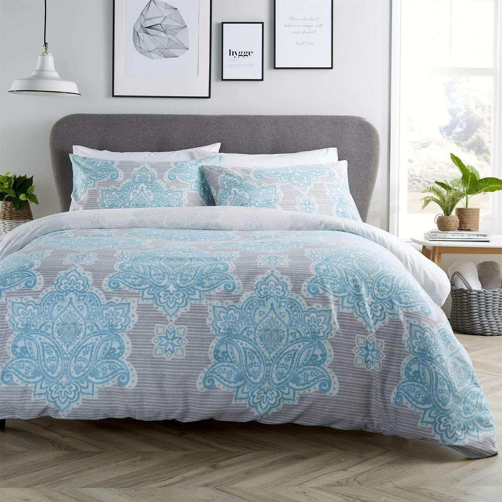 OLIVIA ROCCO Empire Duvet Set | Reversible Cotton Rich Bedding Quilt Cover