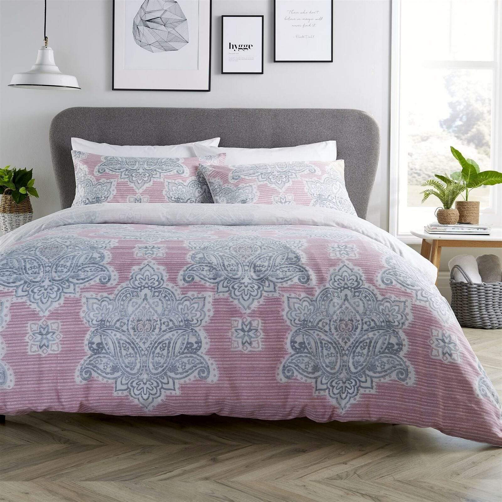 OLIVIA ROCCO Empire Duvet Set | Reversible Cotton Rich Bedding Quilt Cover