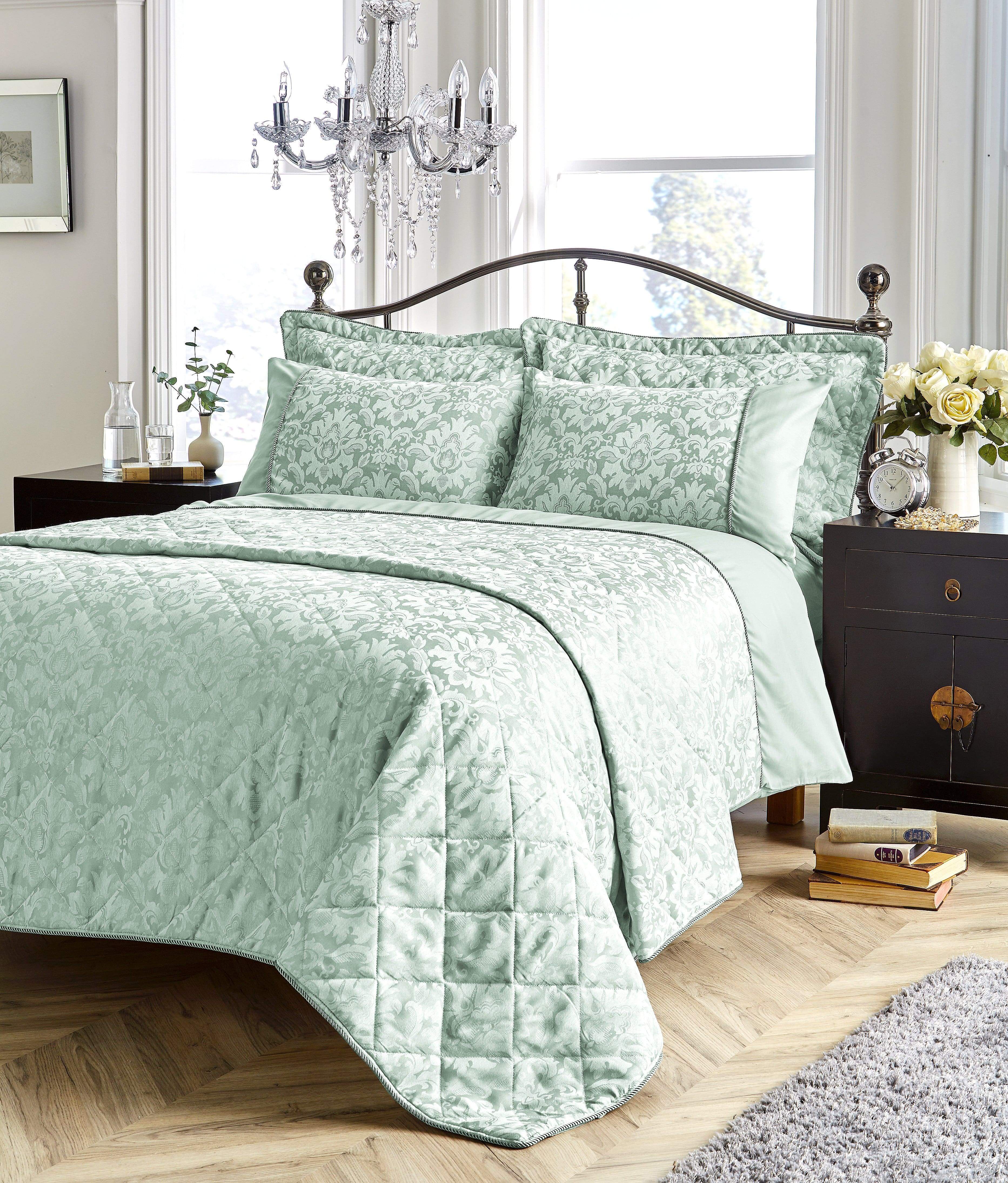 OLIVIA ROCCO Savoy Jacquard Duvet Cover Set – Cotton Rich OEKO-TEX Bedding