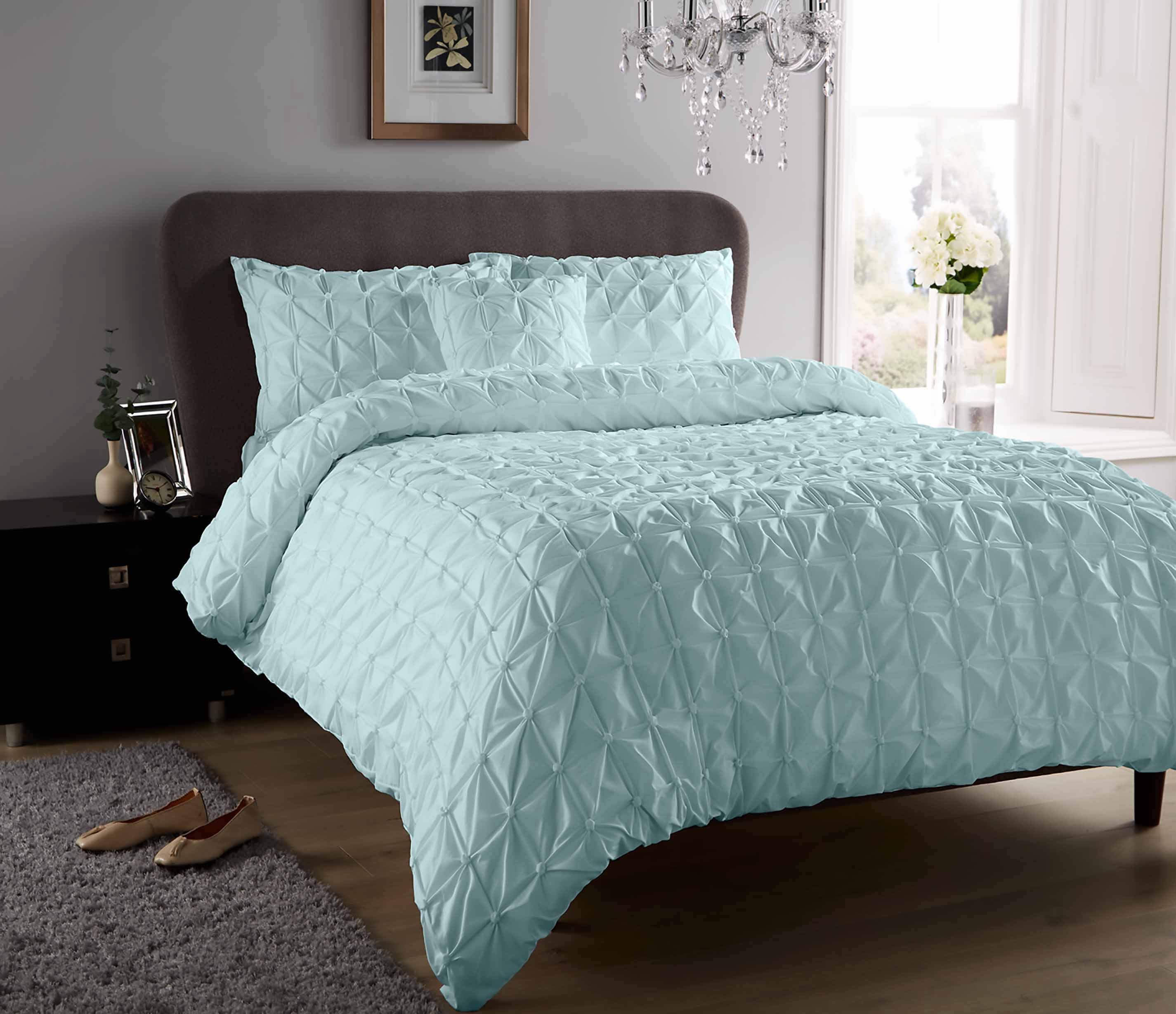 OLIVIA ROCCO Seville Pintuck Duvet Set – Luxury Cotton-Rich Bedding