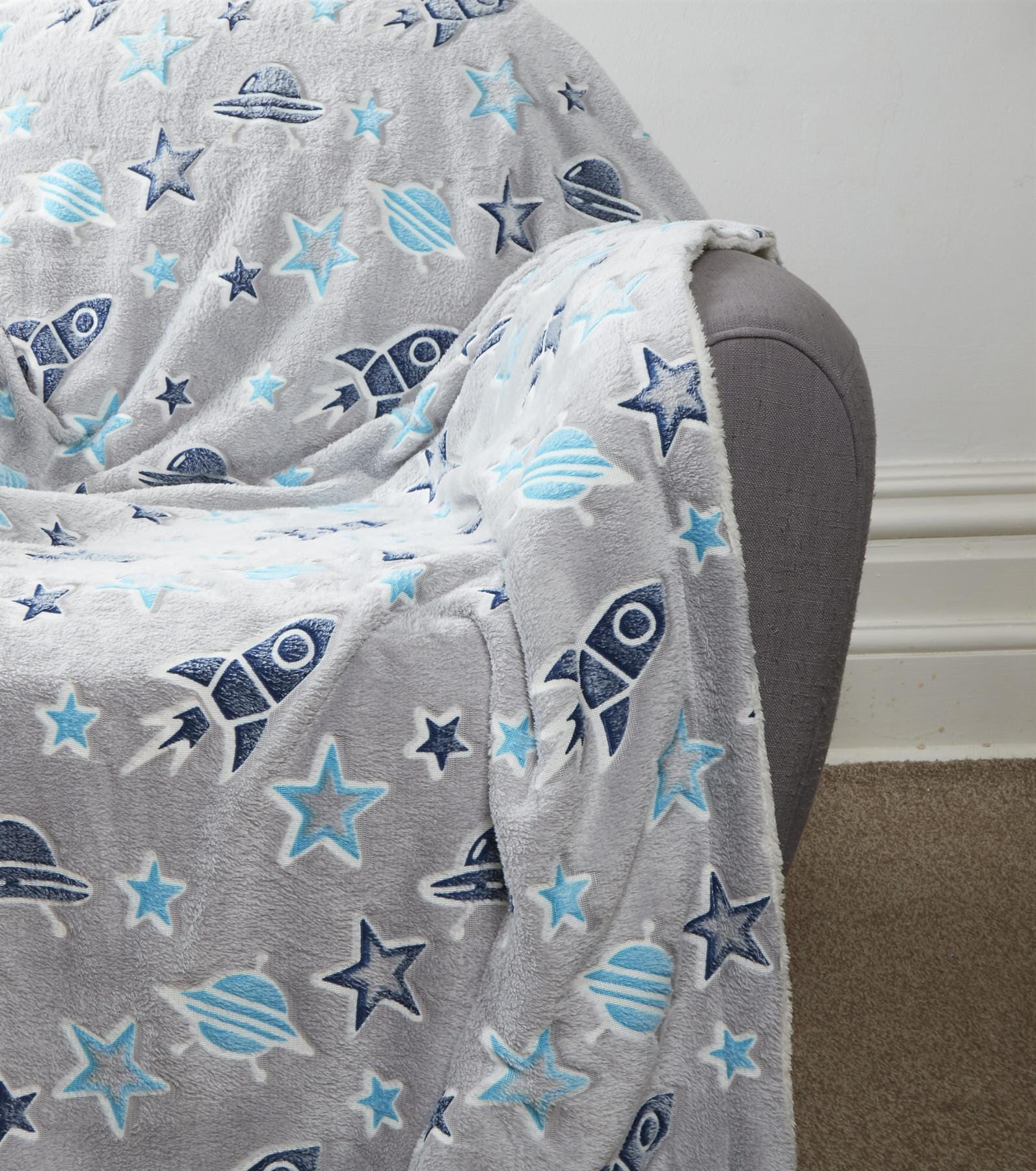 OLIVIA ROCCO Glow In The Dark Outer Space Teddy Fleece Kids Duvet Set