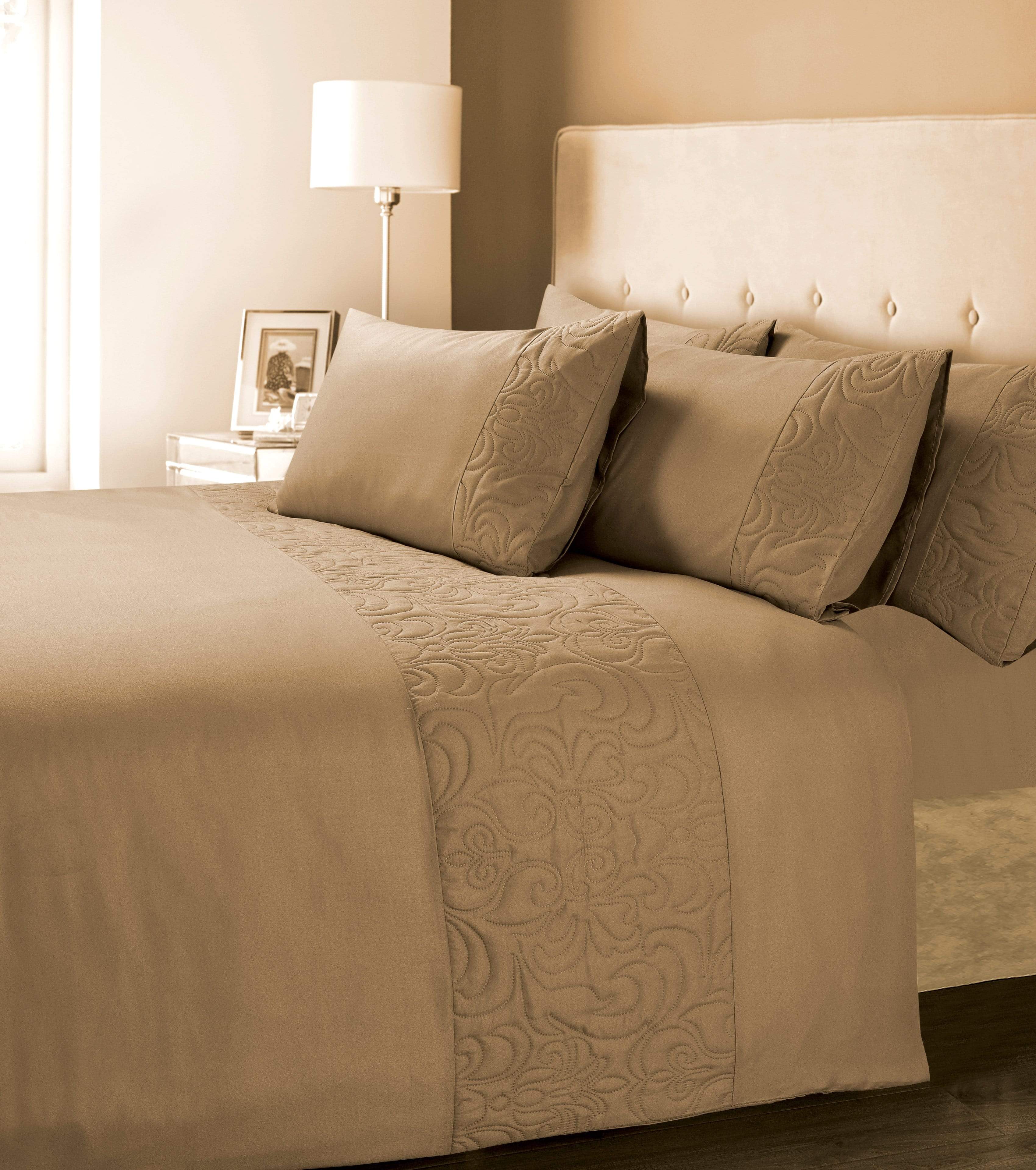 OLIVIA ROCCO Venezia Embellished Duvet Set – Easy Care Quilt Cover