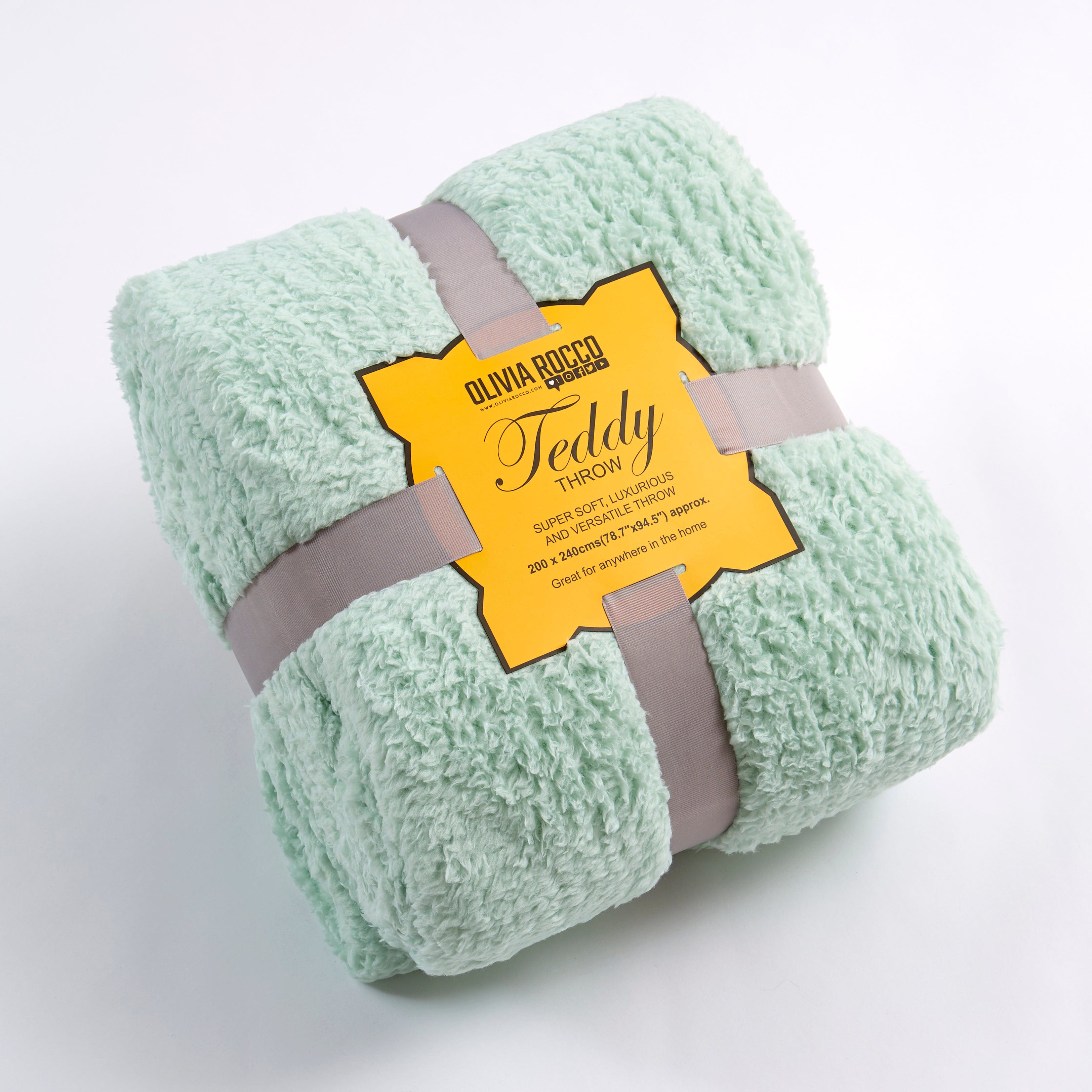 OLIVIA ROCCO Teddy Throw Blanket – Super Soft Faux Fur Fleece for Bed & Sofa