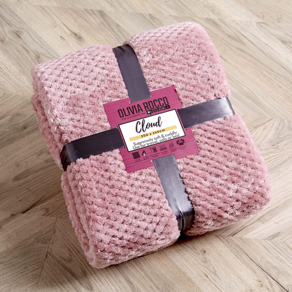 OLIVIA ROCCO Cloud Honeycomb Throw – Oversized Soft Fleece Blanket