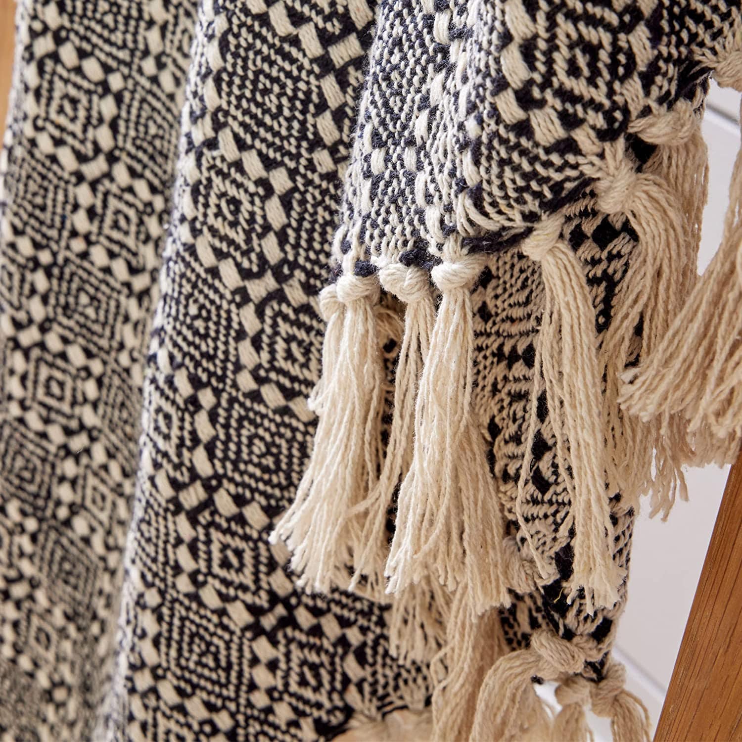 OLIVIA ROCCO Recycled Cotton Throw Blanket – Casablanca Check Sofa Throw