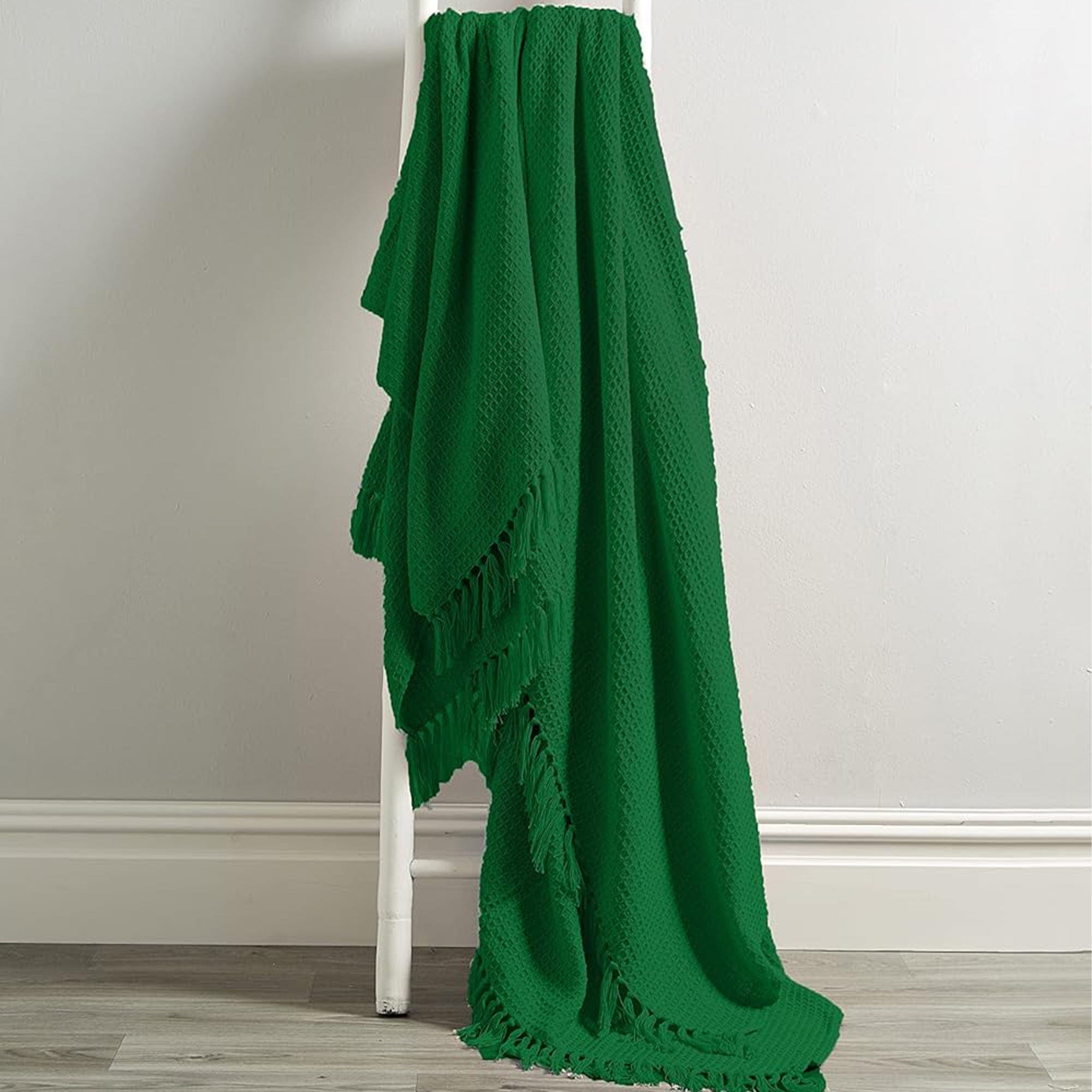 OLIVIA ROCCO Recycled Cotton Throw – Soft Lightweight Tassel Blanket