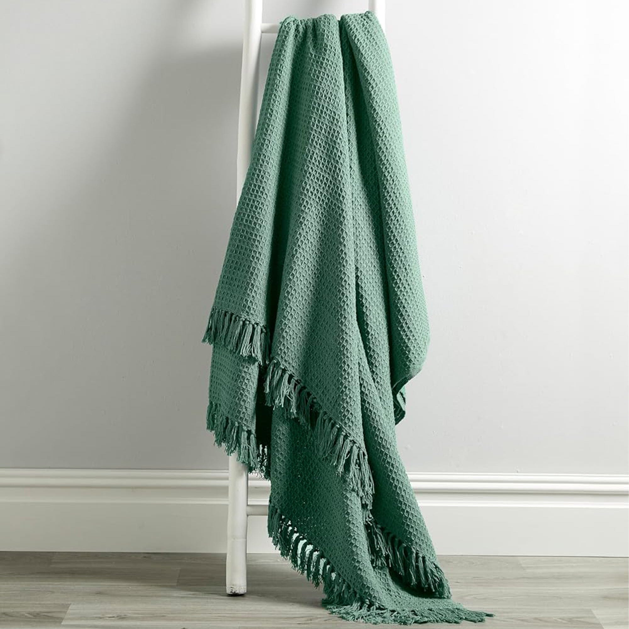 OLIVIA ROCCO Recycled Cotton Throw – Soft Lightweight Tassel Blanket