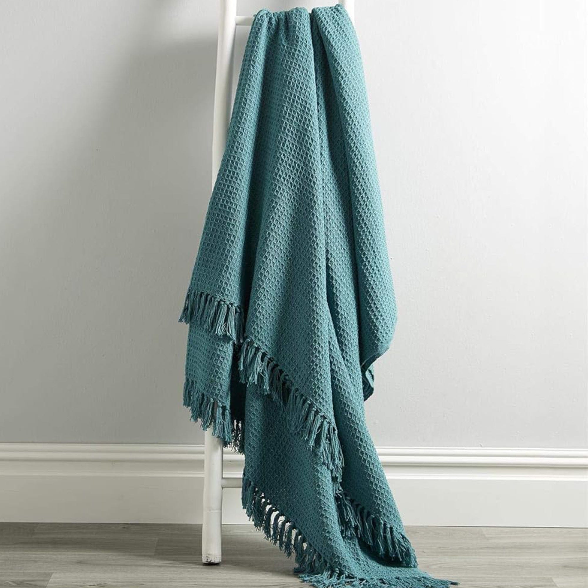 OLIVIA ROCCO Recycled Cotton Throw – Soft Lightweight Tassel Blanket