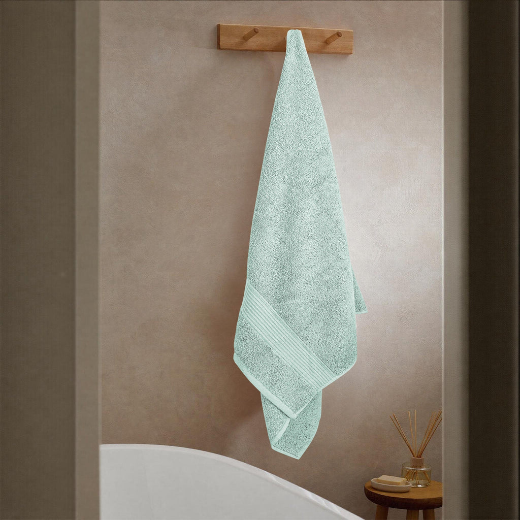 OLIVIA ROCCO Seafoam Cotton Towels – Hotel Quality Soft Absorbent Sets