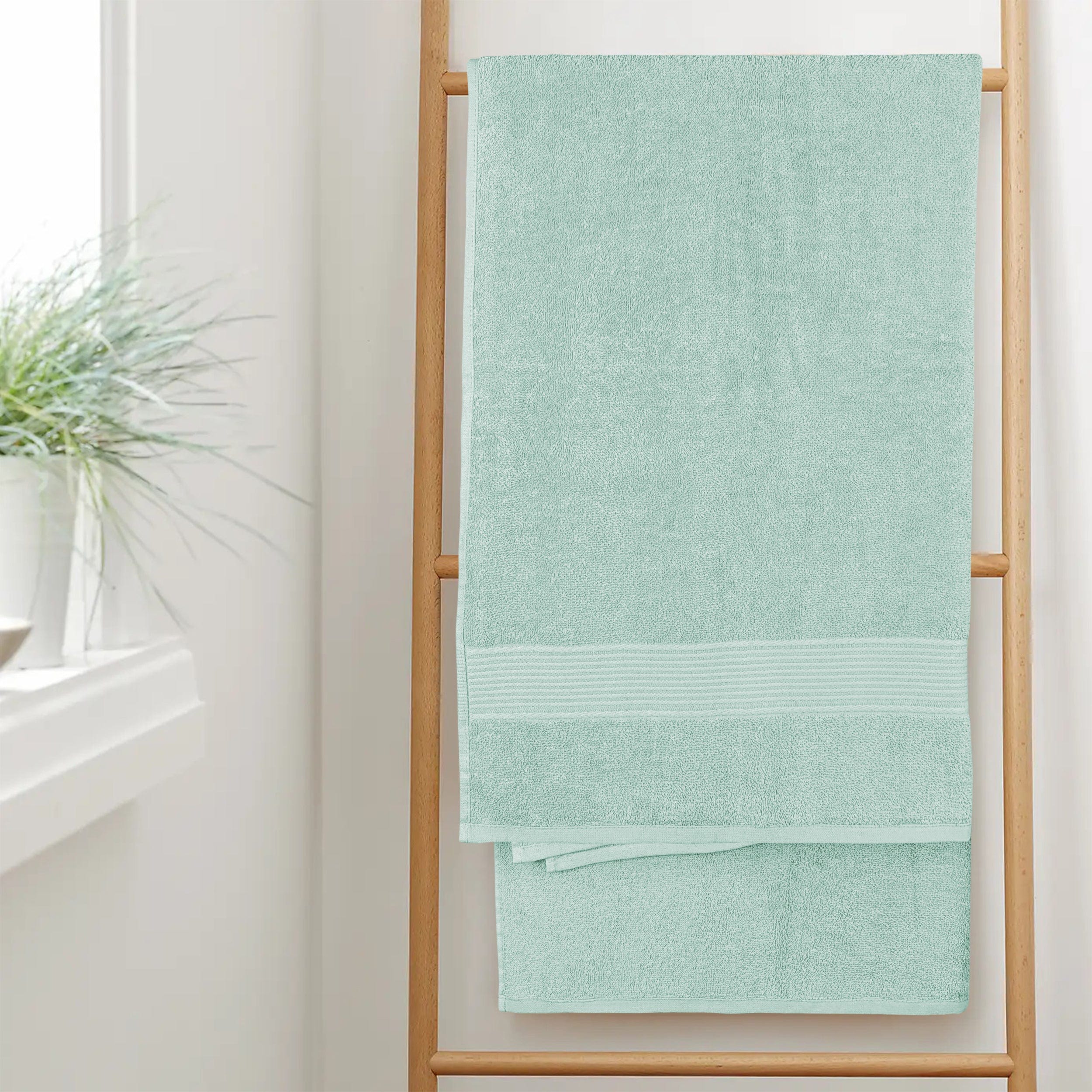 OLIVIA ROCCO Seafoam Cotton Towels – Hotel Quality Soft Absorbent Sets
