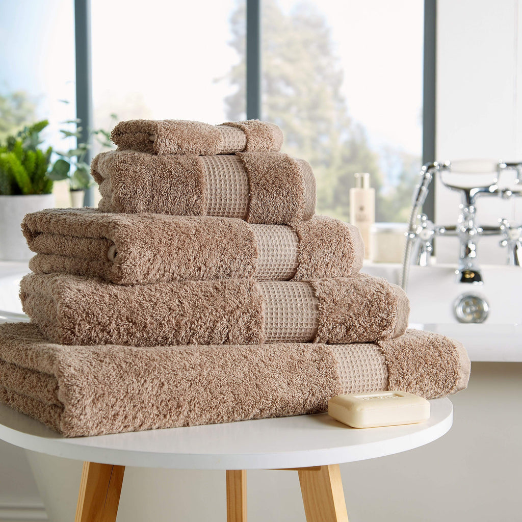 OLIVIA ROCCO Egyptian Cotton Towels – 700GSM Ultra Soft Luxe Bath Sheets