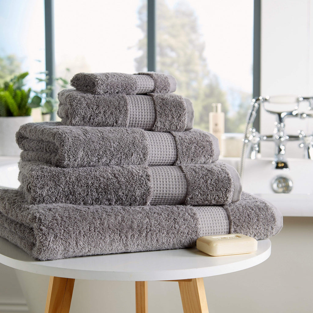 OLIVIA ROCCO Egyptian Cotton Towels – 700GSM Ultra Soft Luxe Bath Sheets