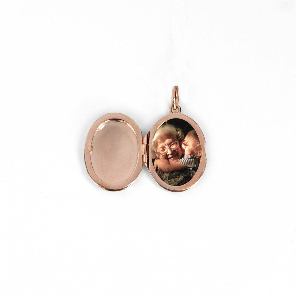Gecko Jewellery Rose Bush Locket – Sterling Silver Floral Engravable Pendant