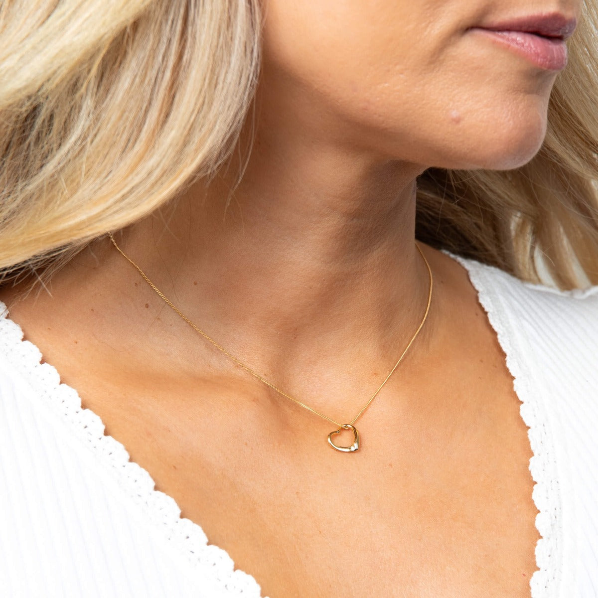 Gecko Jewellery Retail Elegant Heart Pendant - Slip On Silver Necklace