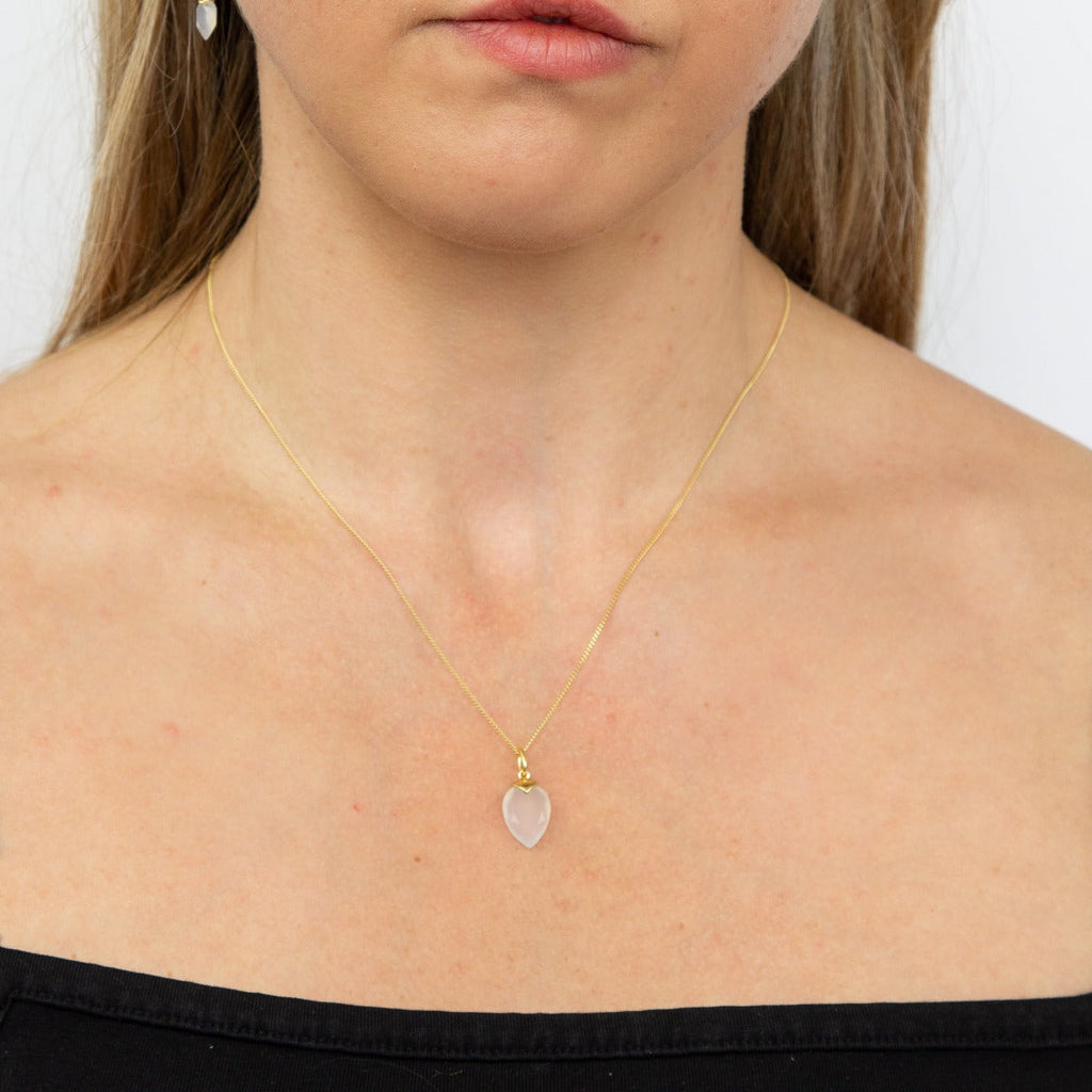 Gecko Jewellery Chalcedony Birthstone Pendant – Gold Plated Silver Charm
