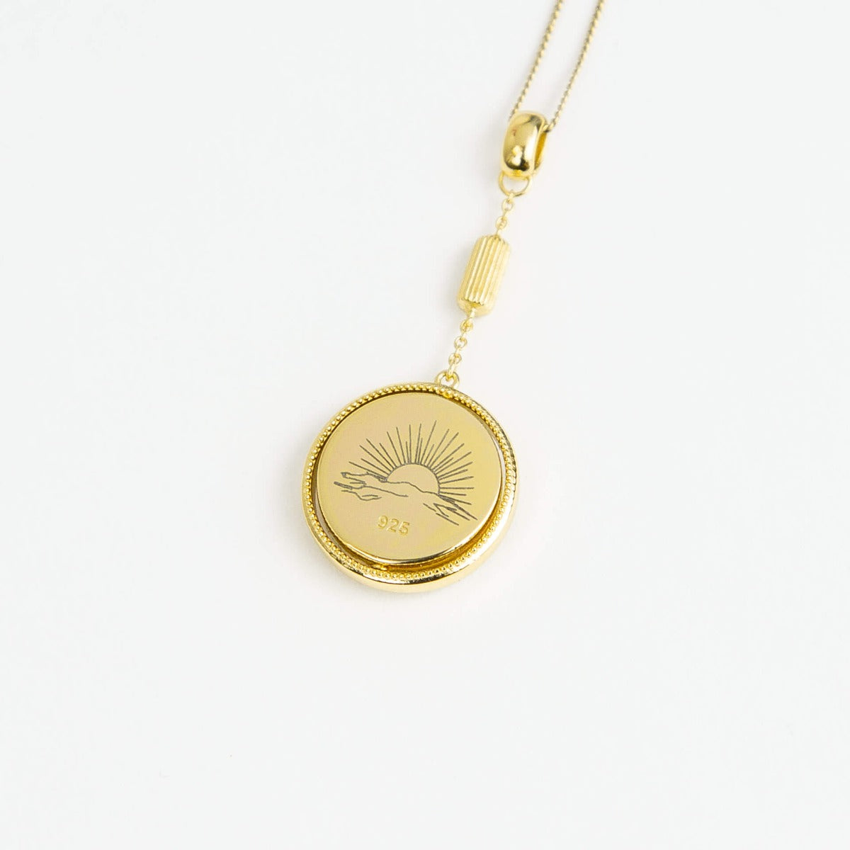 Gecko Jewellery Sterling Silver Spinning Medallion Pendant Necklace